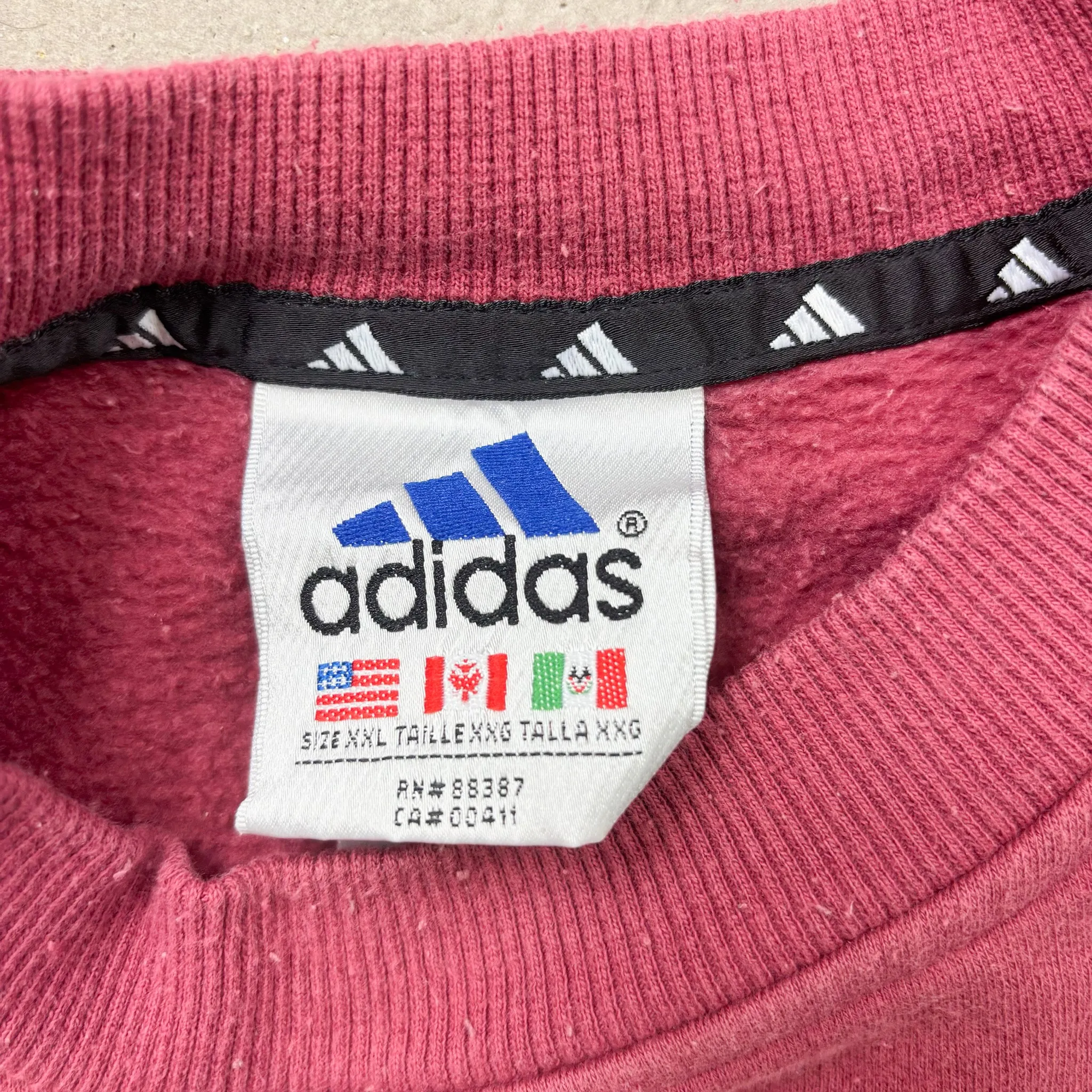 F- Vintage Adidas Embroidered Logo Crewneck sold by HG Vintage product image thumbnail 3