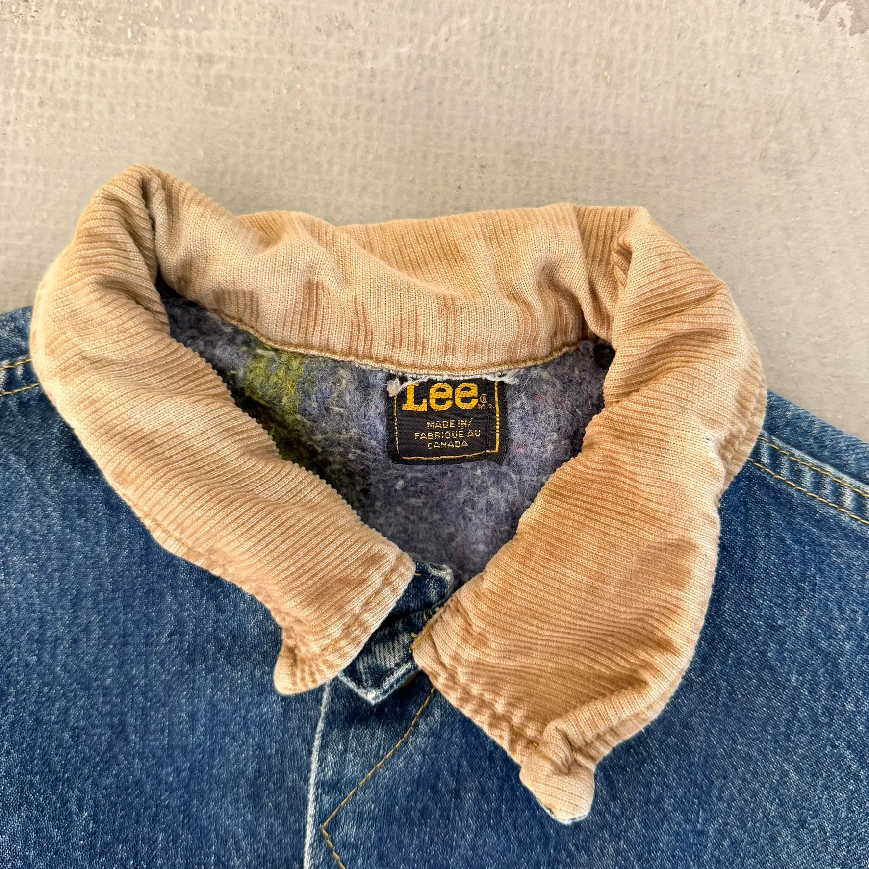 F- Vintage Lee Made In Canada Blanket Lined Denim Jacket sold by HG Vintage product image thumbnail 4
