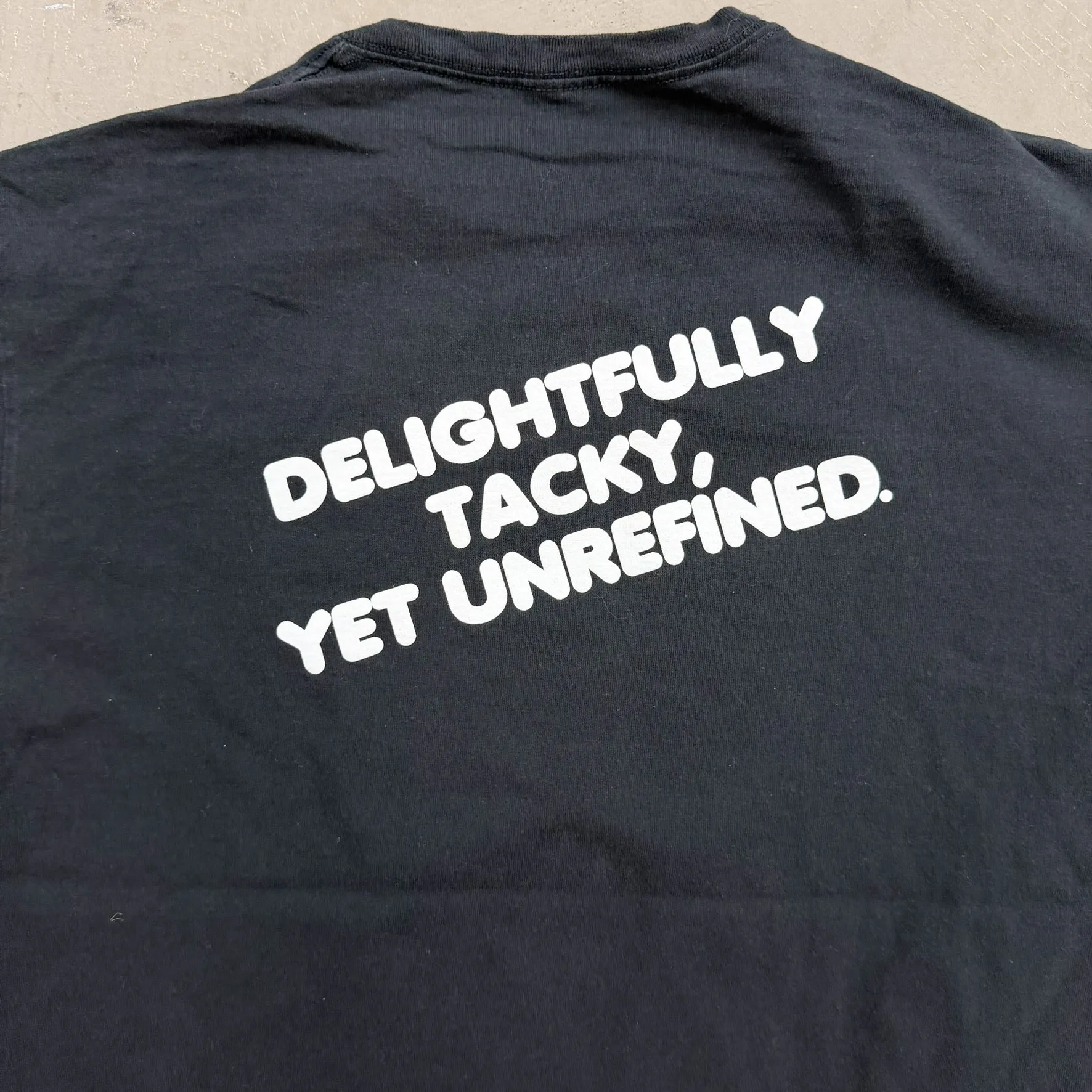 F- Vintage Hooters Hollywood California Graphic Tee sold by HG Vintage product image thumbnail 4