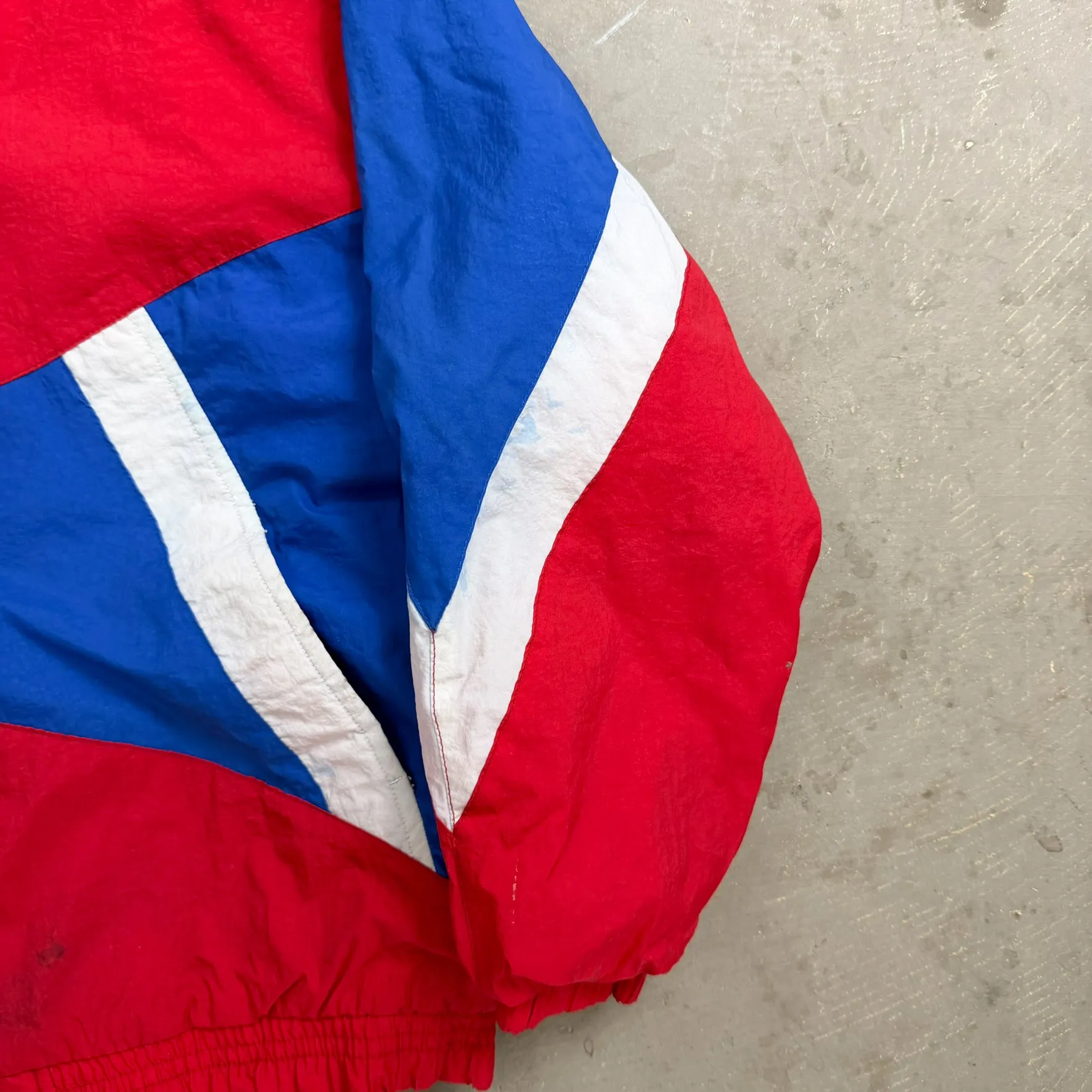 F- Vintage Montreal Canadiens NHL New Faces Zip Up Winter Jacket sold by HG Vintage product image thumbnail 4