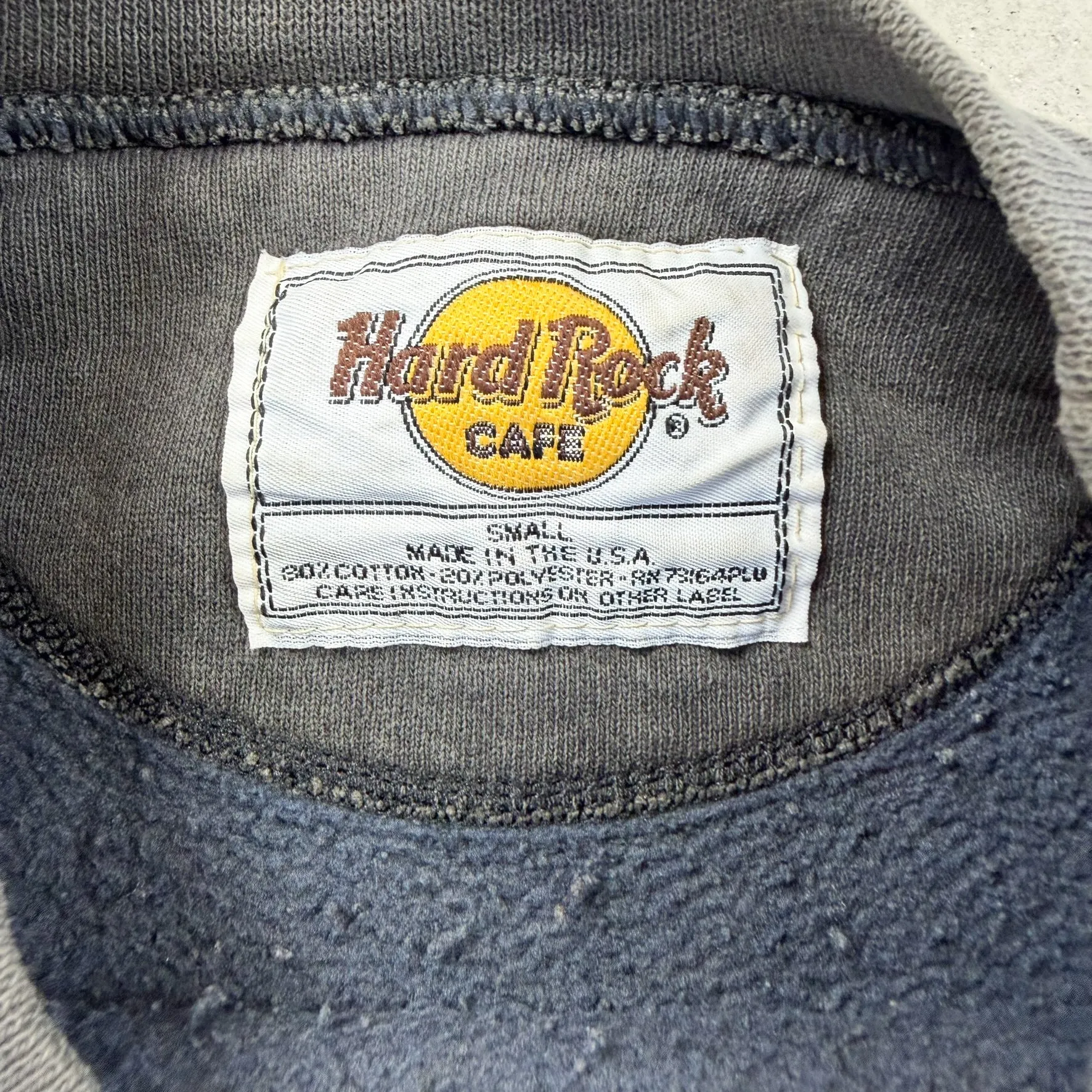 F- Vintage Hard Rock Cafe San Antonio Embroidered Logo Made In USA Crewneck sold by HG Vintage product image thumbnail 3