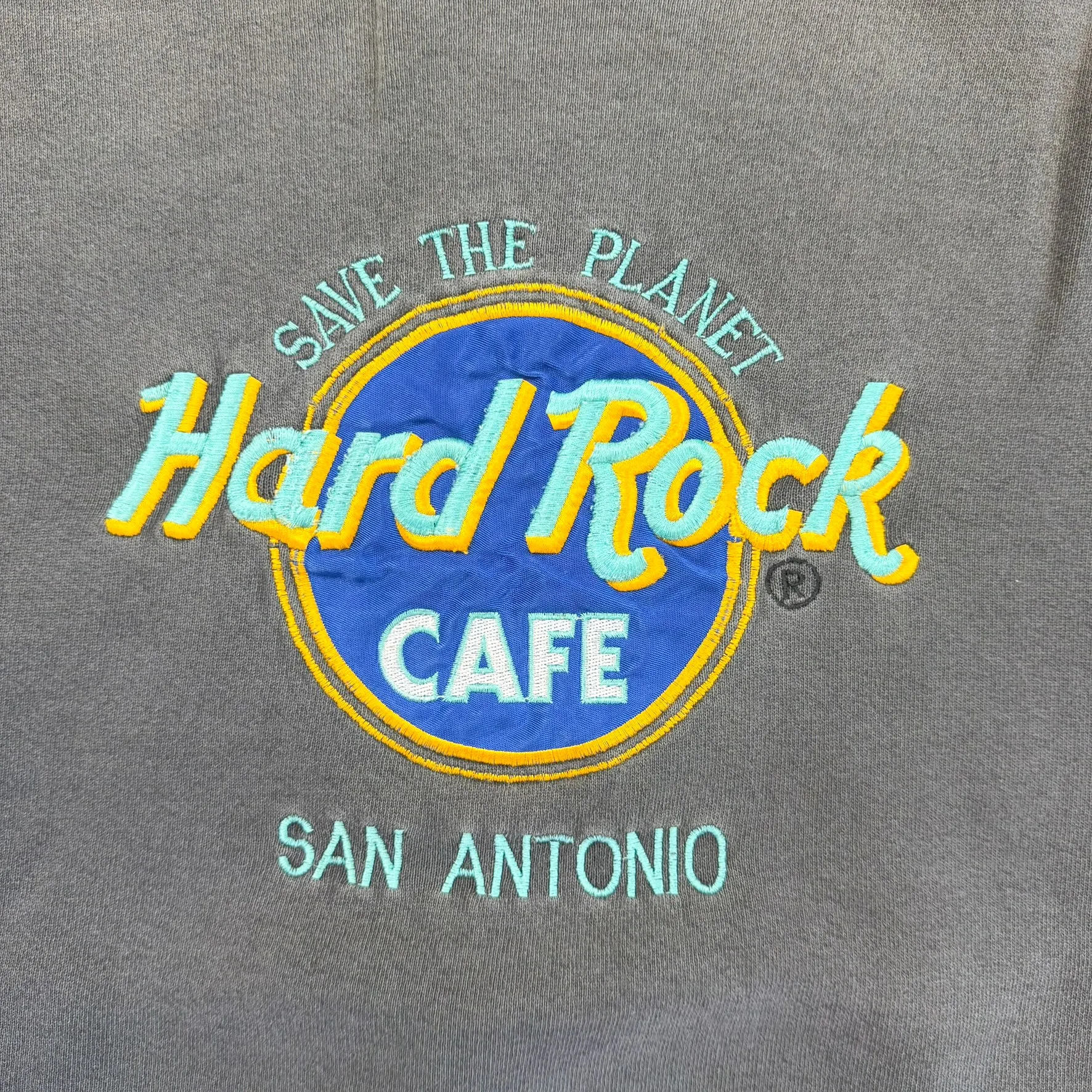 F- Vintage Hard Rock Cafe San Antonio Embroidered Logo Made In USA Crewneck sold by HG Vintage product image thumbnail 2