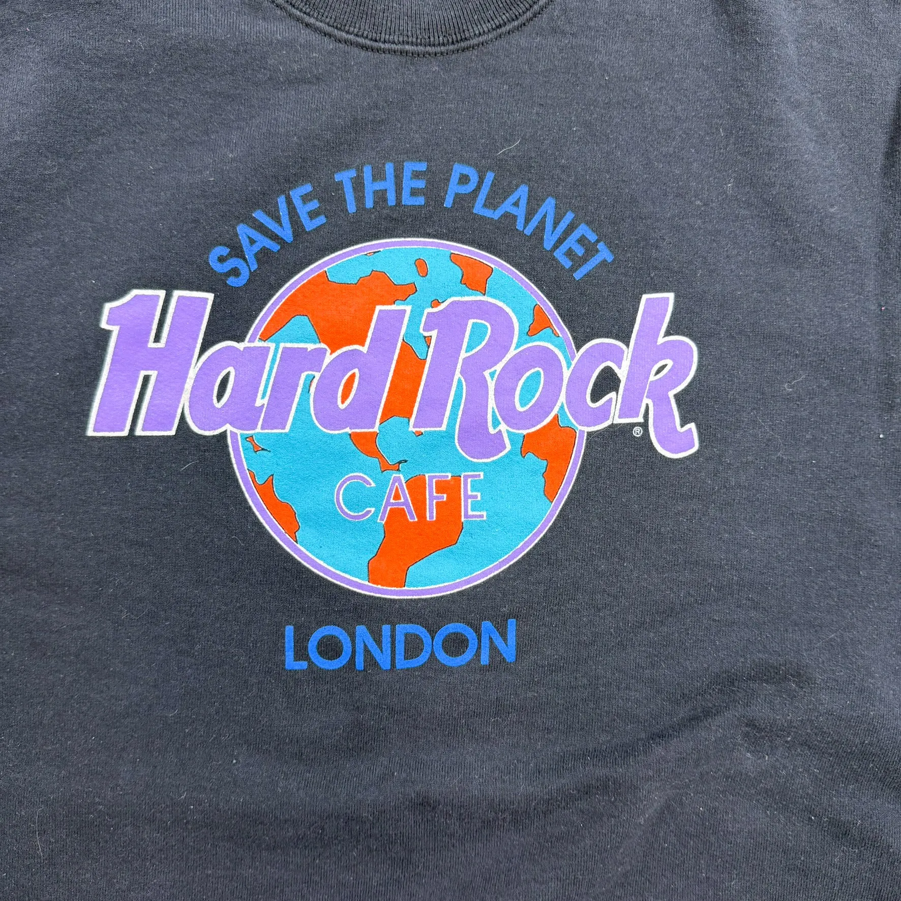 F- Vintage Hard Rock Cafe London Logo Crewneck sold by HG Vintage product image thumbnail 2