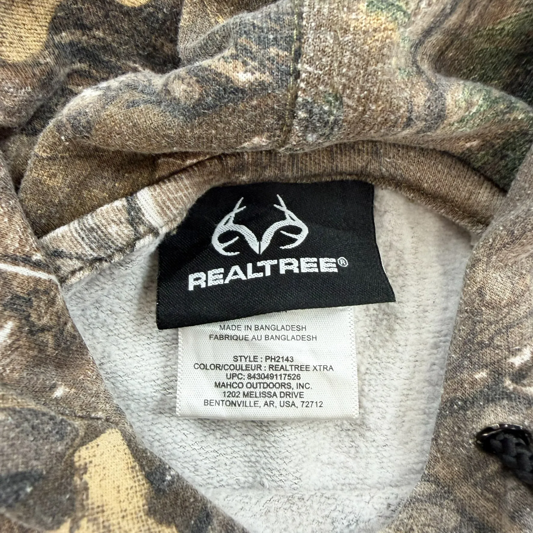 F- Real Tree Xtra Camo Pattern Hoodie sold by HG Vintage product image thumbnail 3