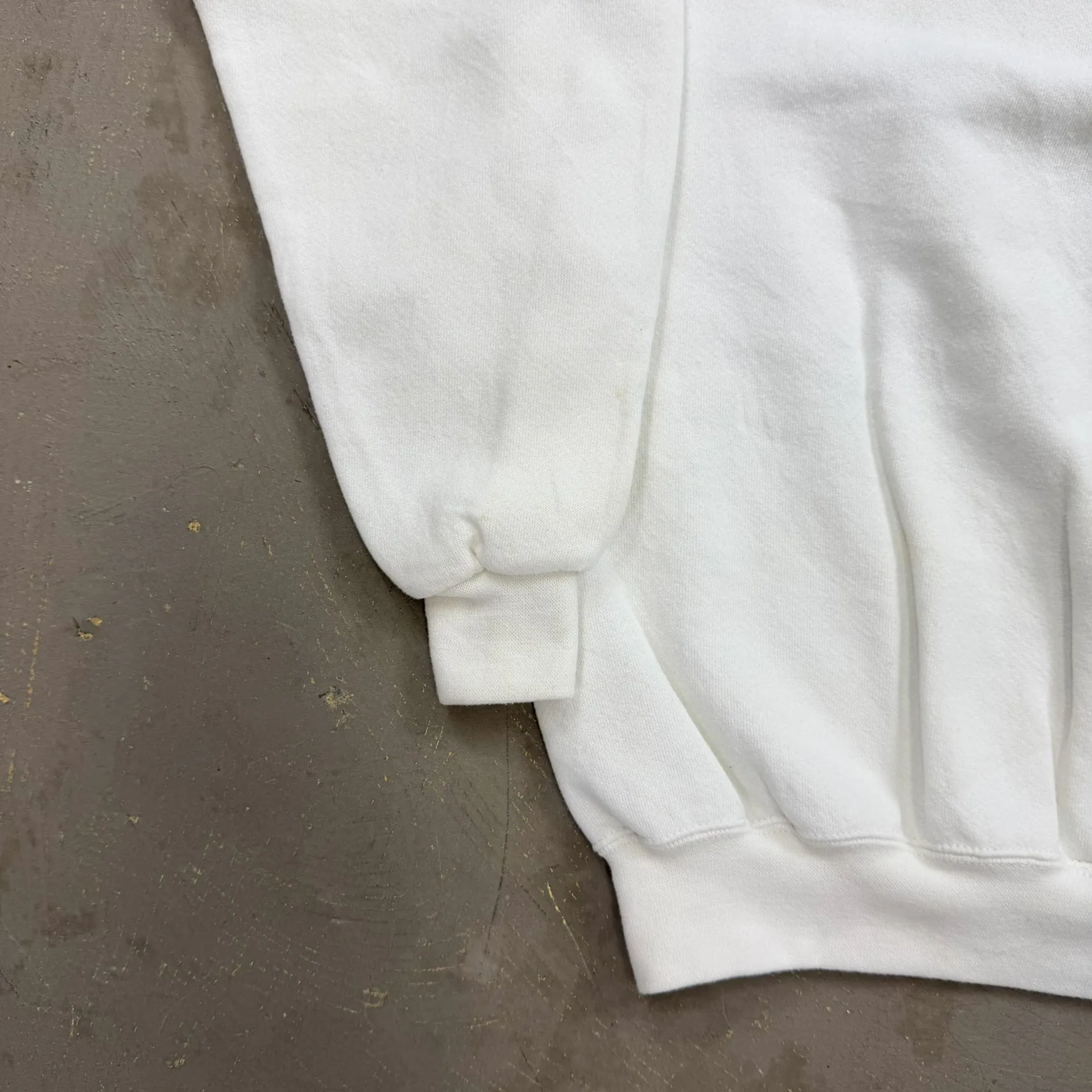 F- Vintage Hard Rock Cafe Phoenix Arizona Logo Crewneck sold by HG Vintage product image thumbnail 5