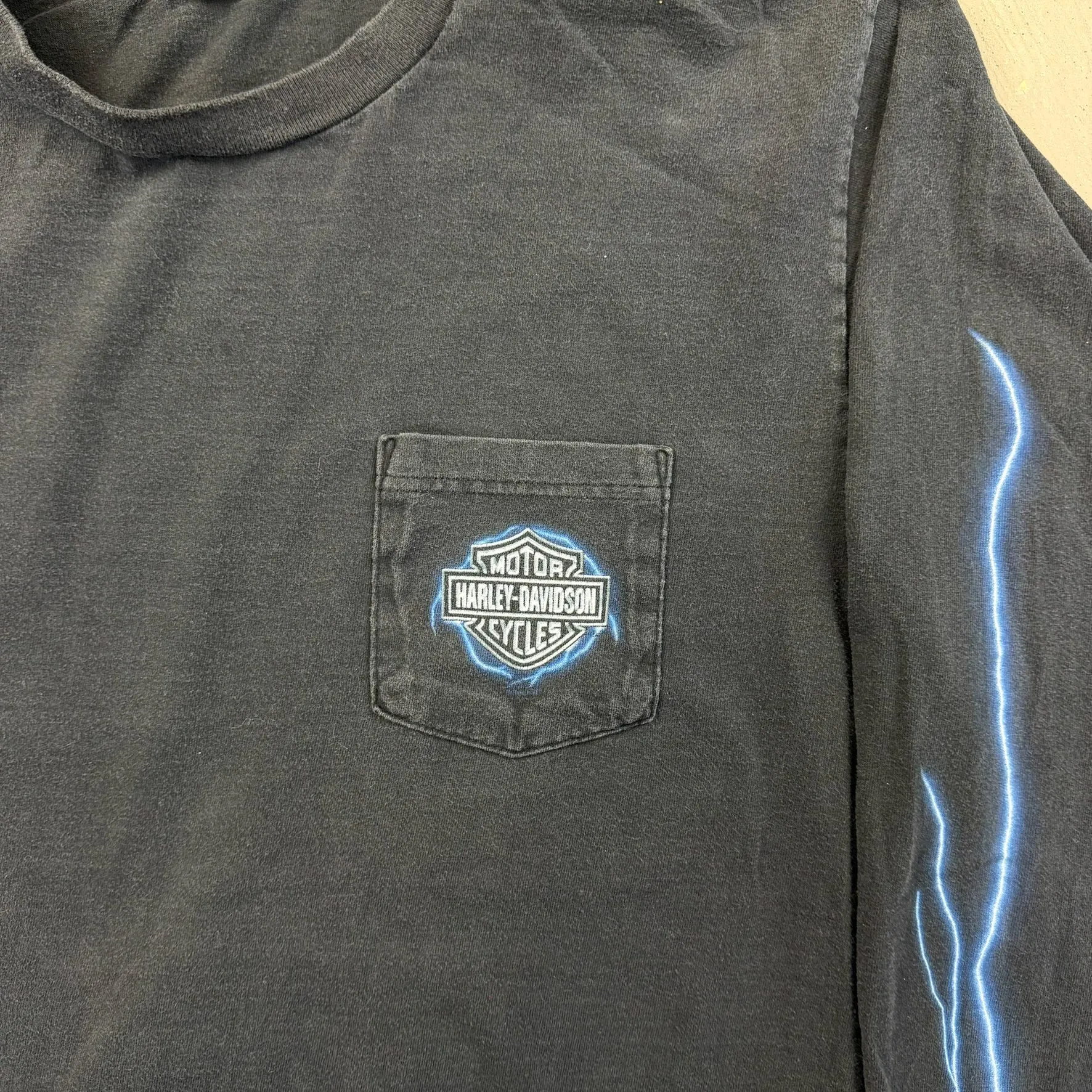 F- Vintage '05 Harley Davidson Bellmore NY Long Sleeve Tee sold by HG Vintage product image thumbnail 2