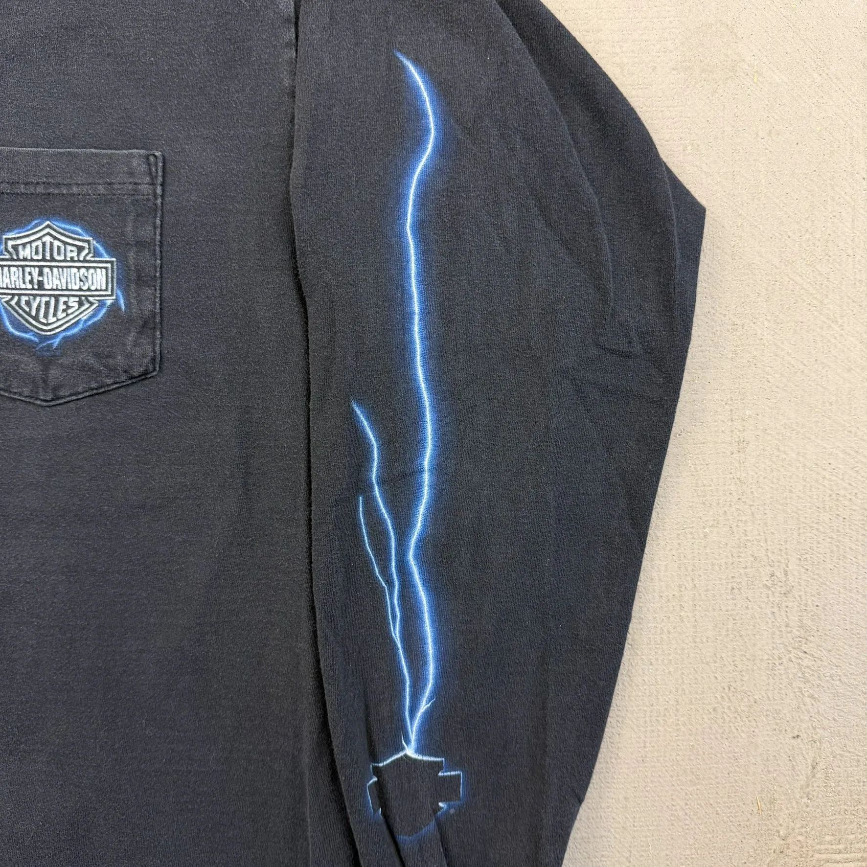 F- Vintage '05 Harley Davidson Bellmore NY Long Sleeve Tee sold by HG Vintage product image thumbnail 3