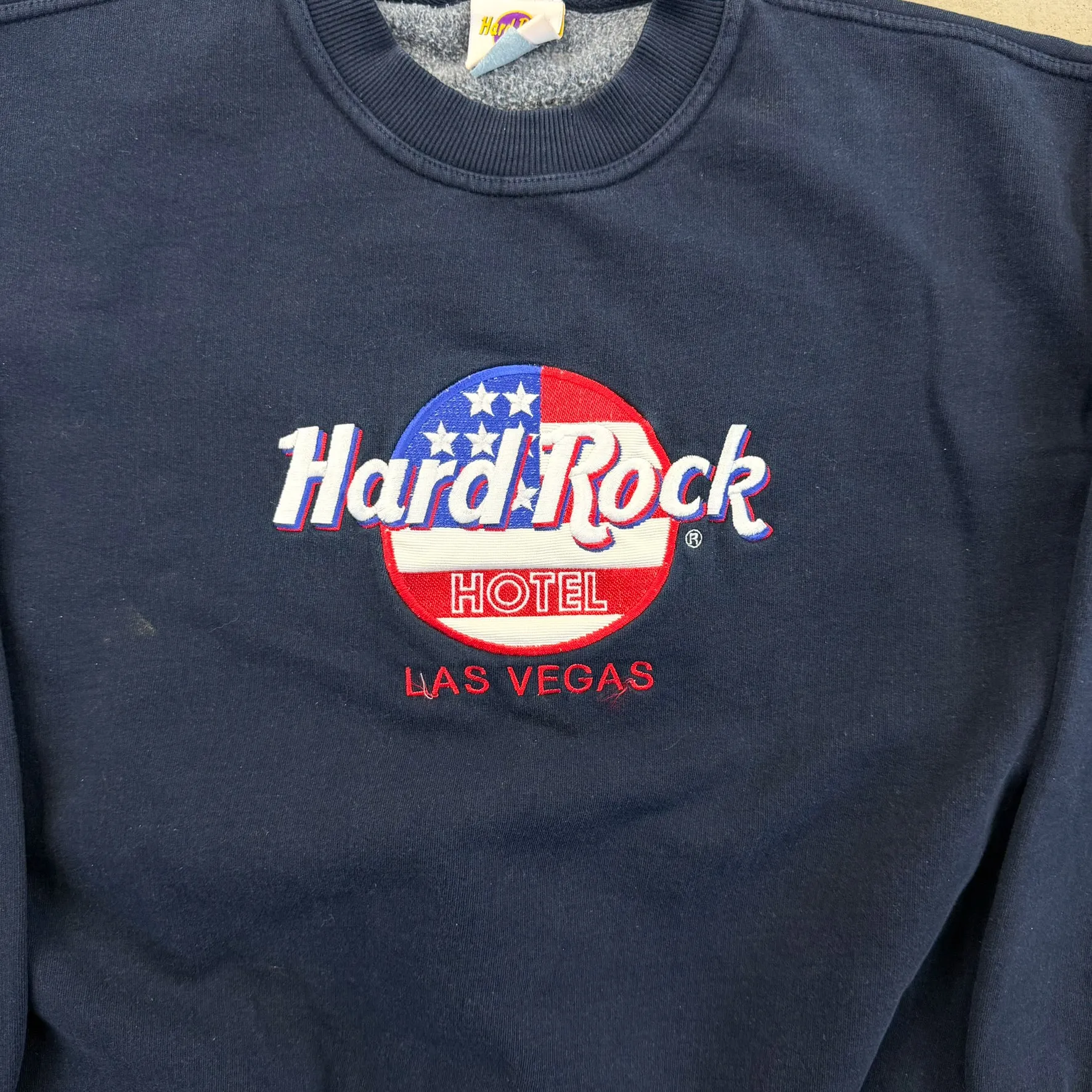 F- Vintage Hard Rock Cafe Hotel Las Vegas Embroidered Crewneck sold by HG Vintage product image thumbnail 5