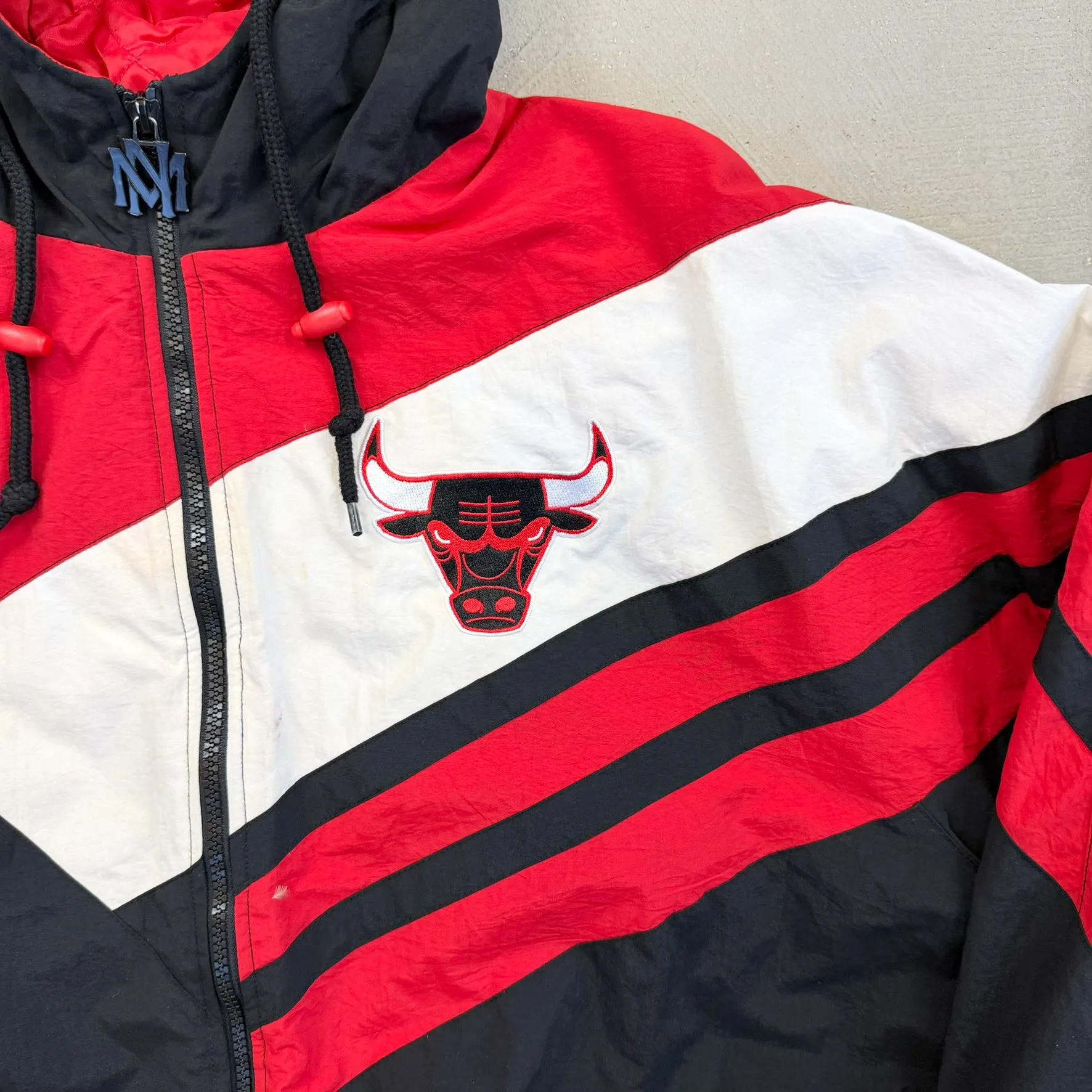 F- Vintage Chicago Bulls NBA Mitchell & Ness Zip Up Winter Jacket sold by HG Vintage product image thumbnail 2