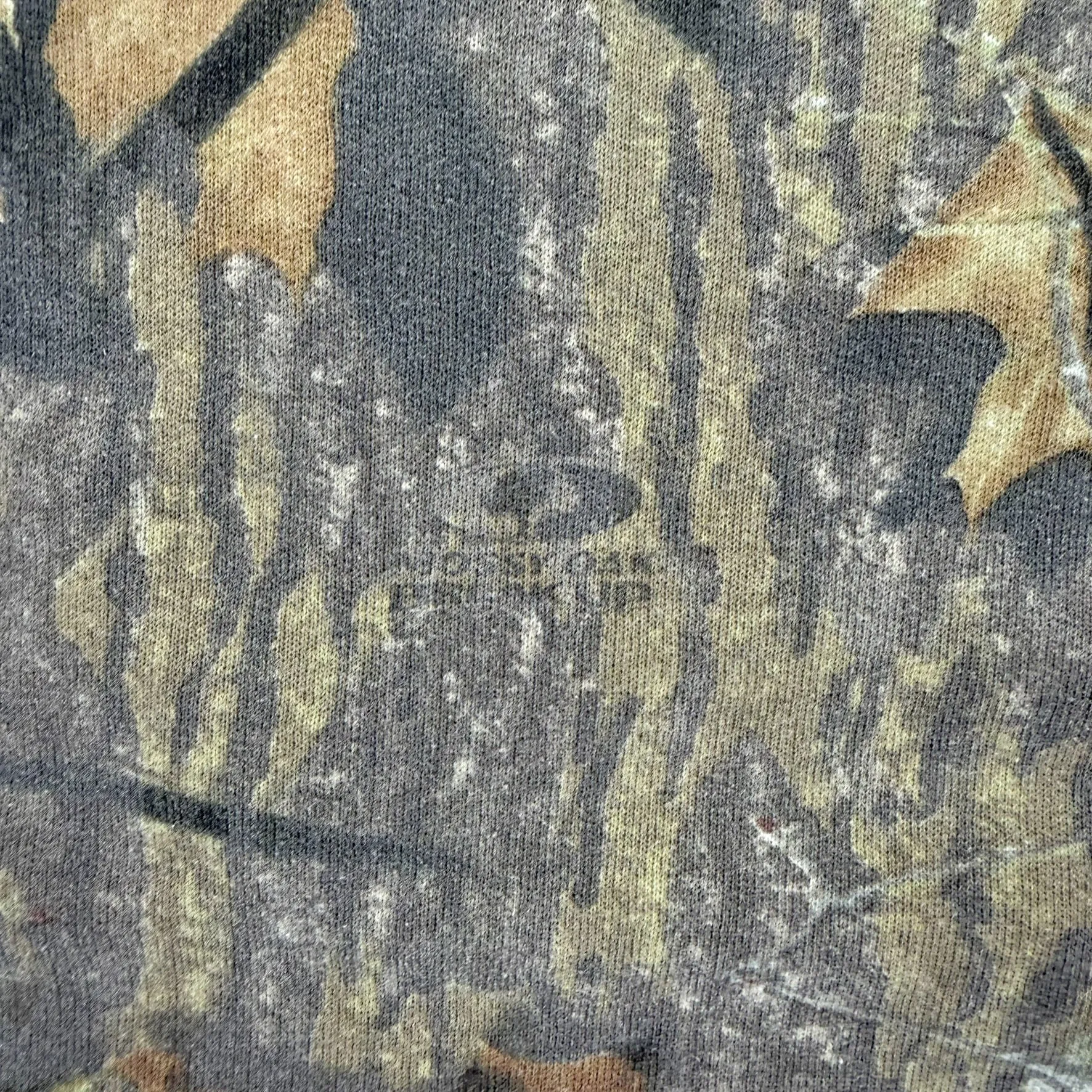 F- Vintage Mossy Oak Break Up Real Tree Camo Crewneck sold by HG Vintage product image thumbnail 2