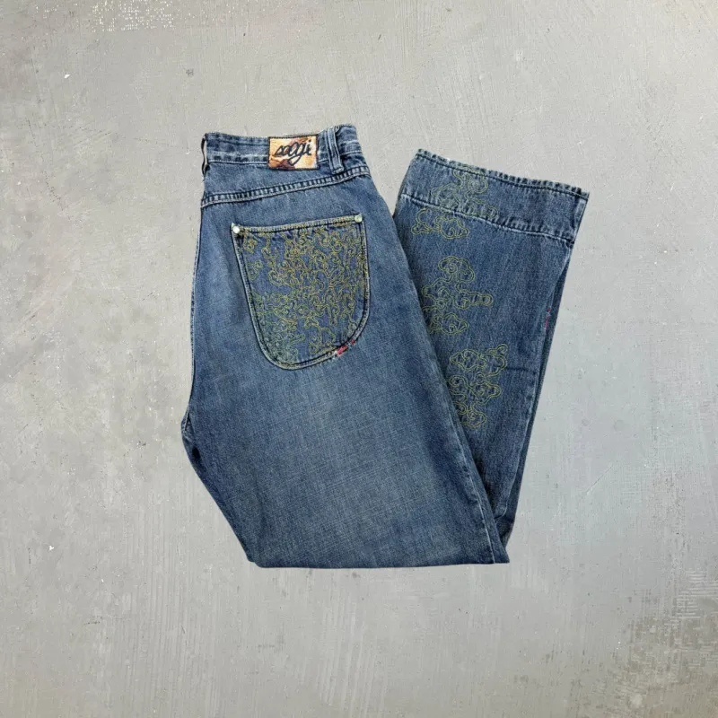 F- Vintage Coogi Embroidered Details Baggy Jeans sold by HG Vintage