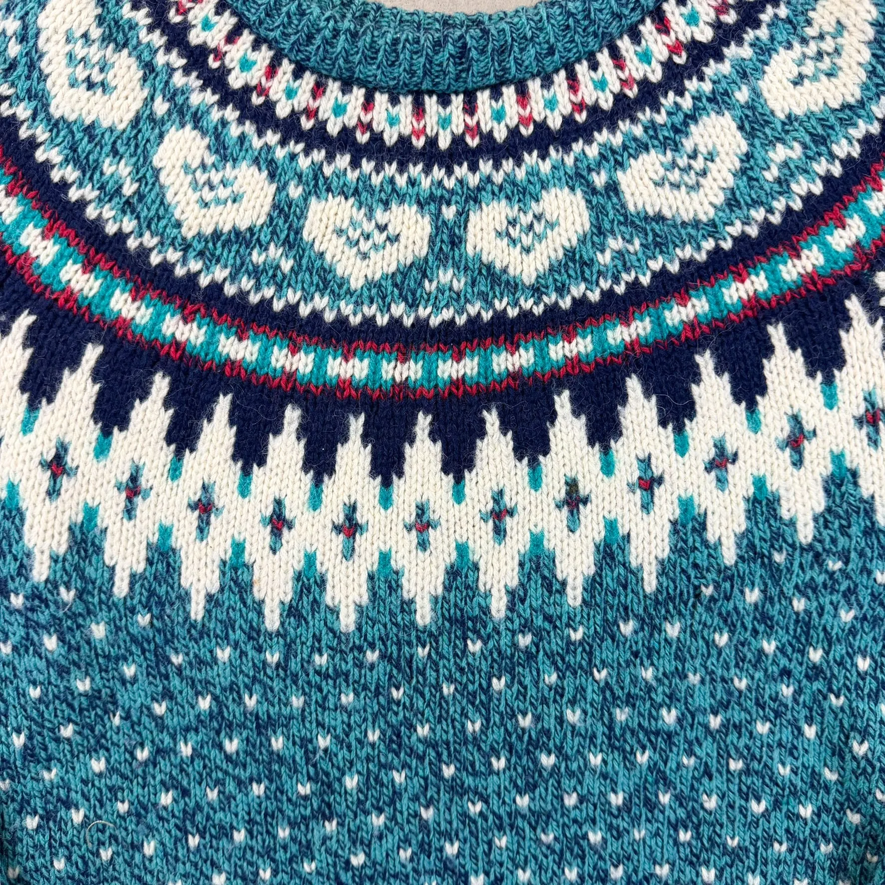 F- Vintage Woolrich Women's Pattern Knit Sweater sold by HG Vintage product image thumbnail 2