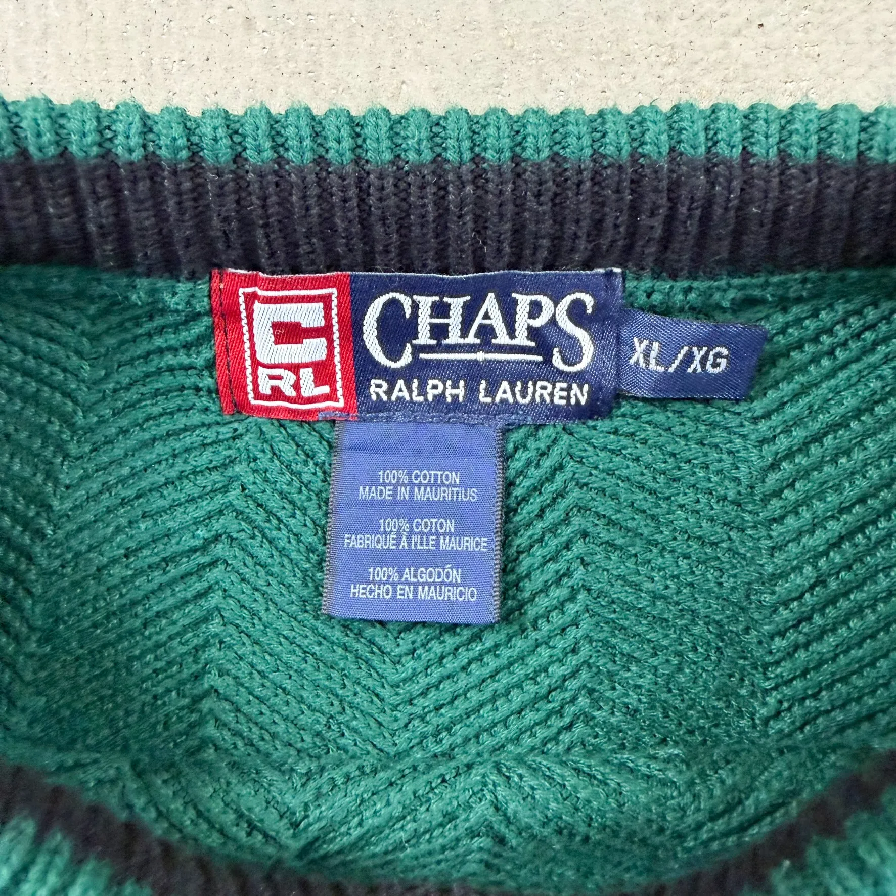 F- Vintage Chaps Ralph Lauren Solid Color Knit Sweater sold by HG Vintage product image thumbnail 5