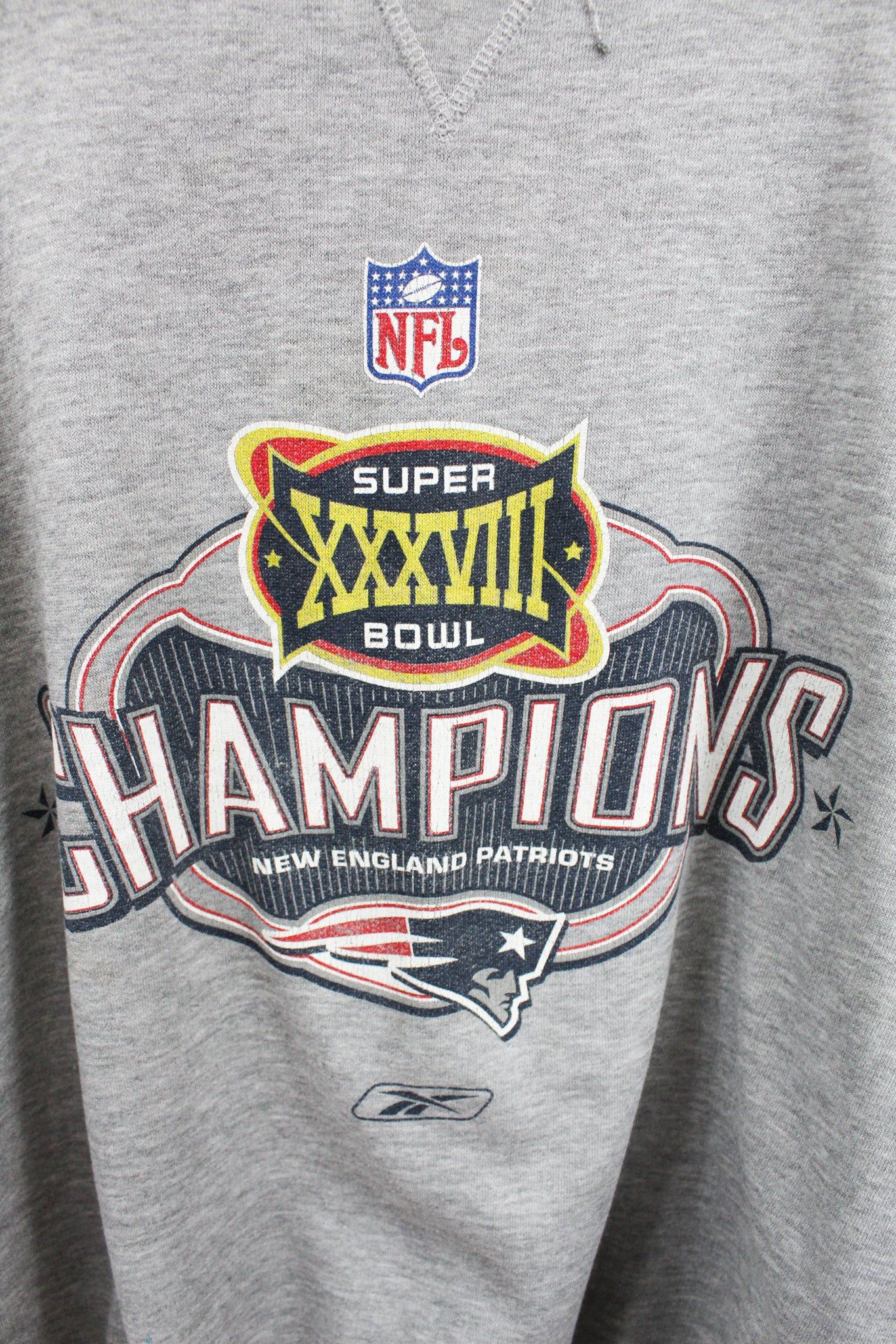 Reebok X NFL 04' Super Bowl New England Patriots Champ Crewneck sold by HG Vintage product image thumbnail 2