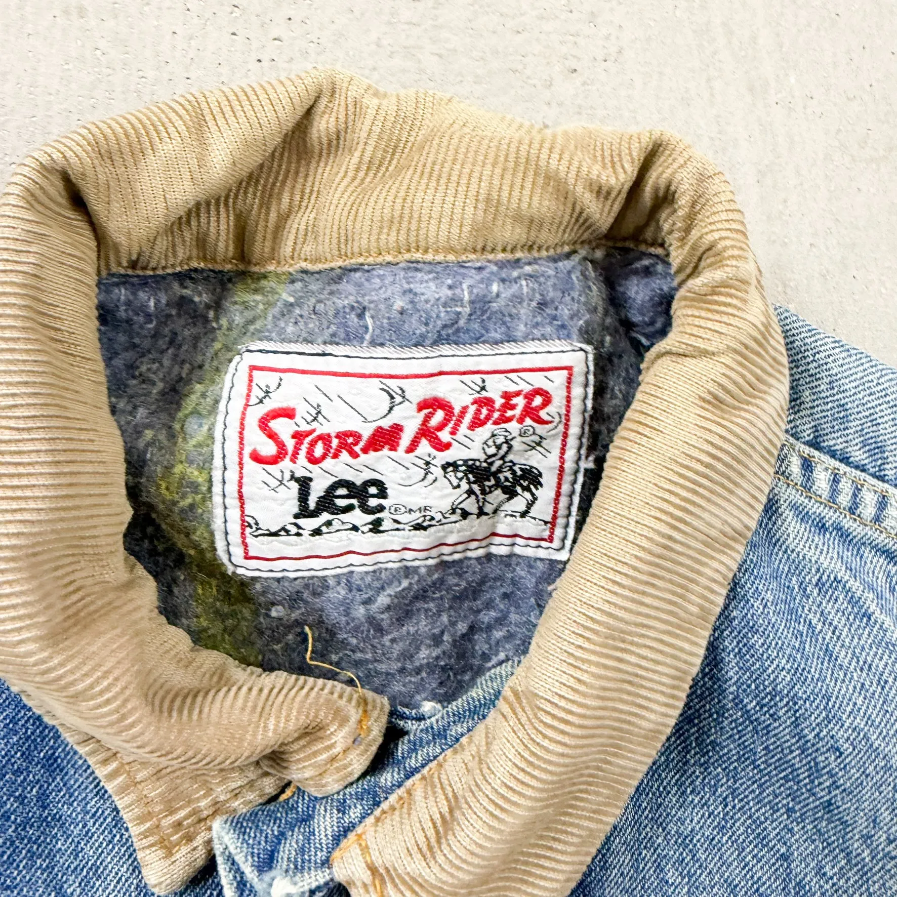 F- Vintage Lee Storm Rider Blanket Lined Denim Jacket sold by HG Vintage product image thumbnail 4