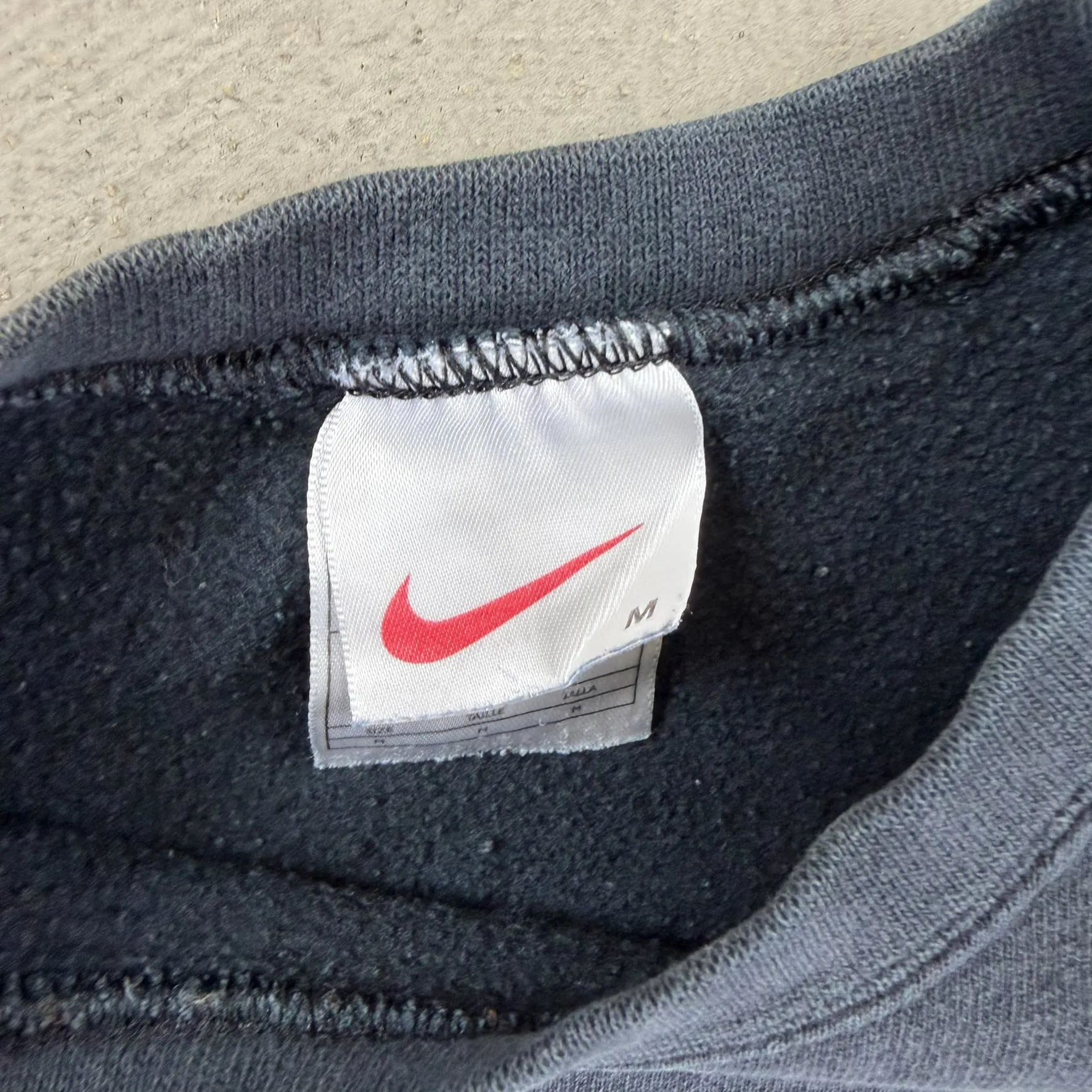 F- Vintage 90s Nike Embroidered Swoosh Black Crewneck sold by HG Vintage product image thumbnail 3