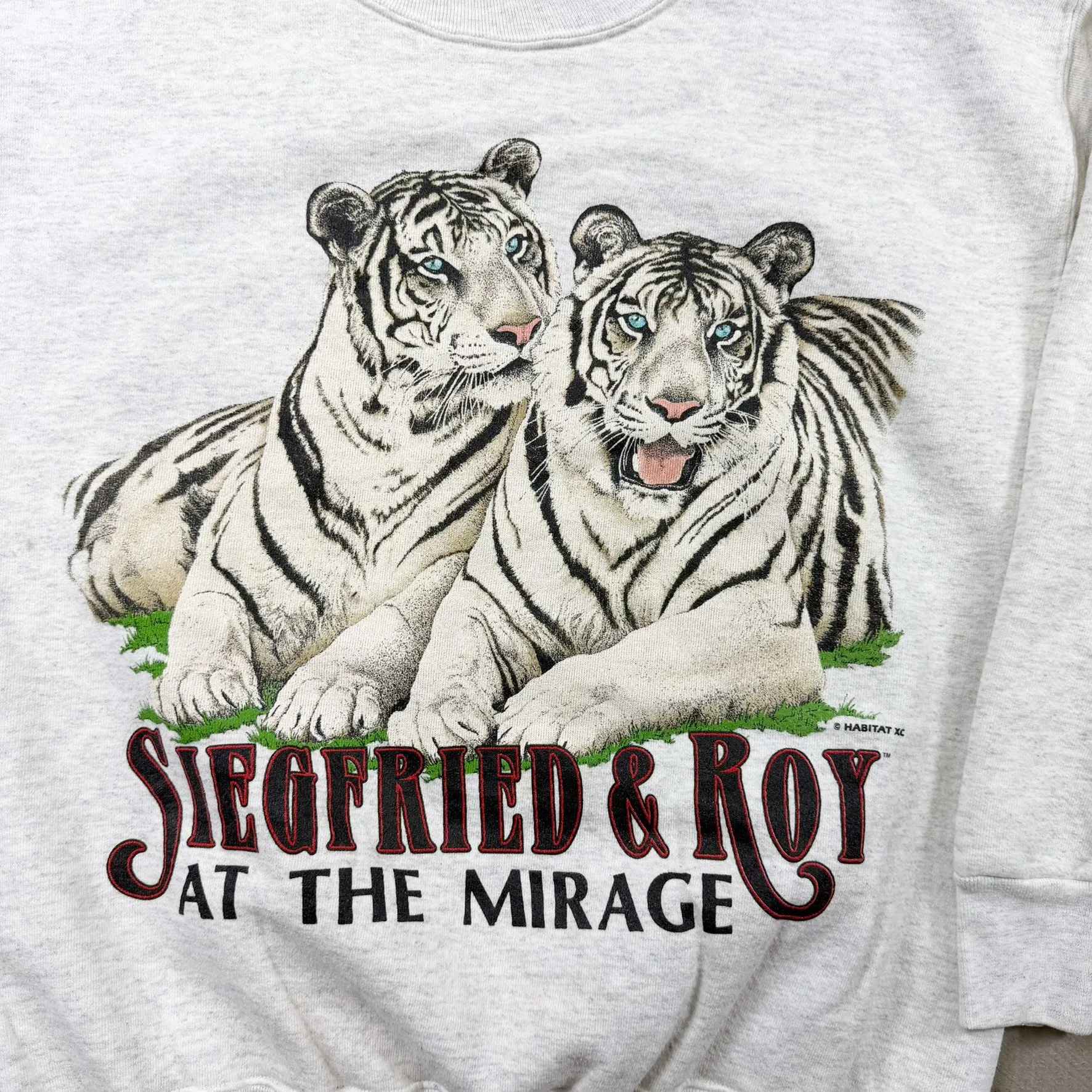 F- Vintage Signal Sport Siegfried & Roy At The Mirage Tiger Crewneck sold by HG Vintage product image thumbnail 2