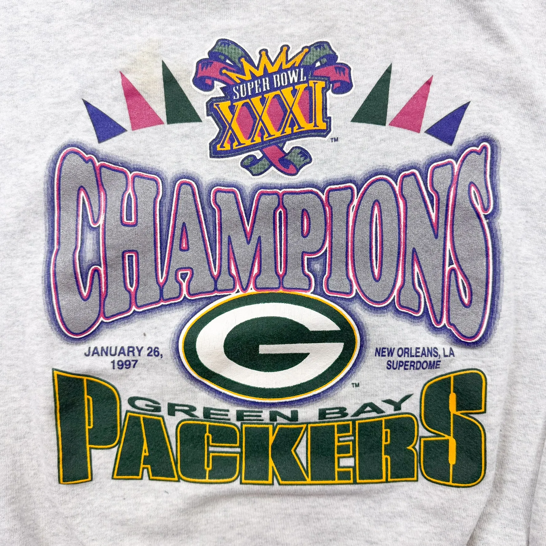F- Vintage '97 Green Bay Packers Super Bowl 31 Champs NFL Graphic Made In USA Crewneck sold by HG Vintage product image thumbnail 2