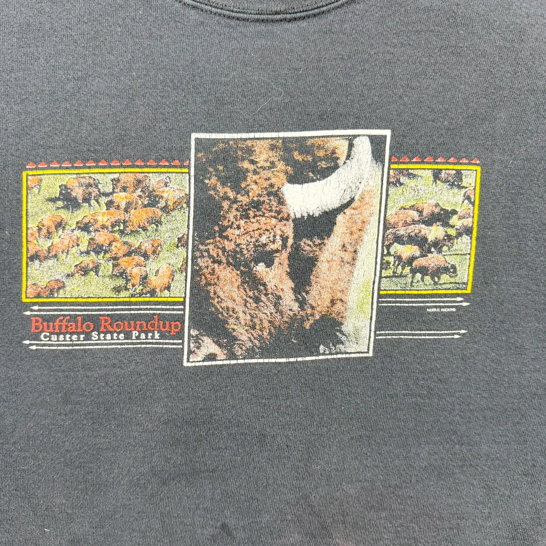 F- Vintage Buffalo Round Up Custer State Park Crewneck sold by HG Vintage product image thumbnail 2