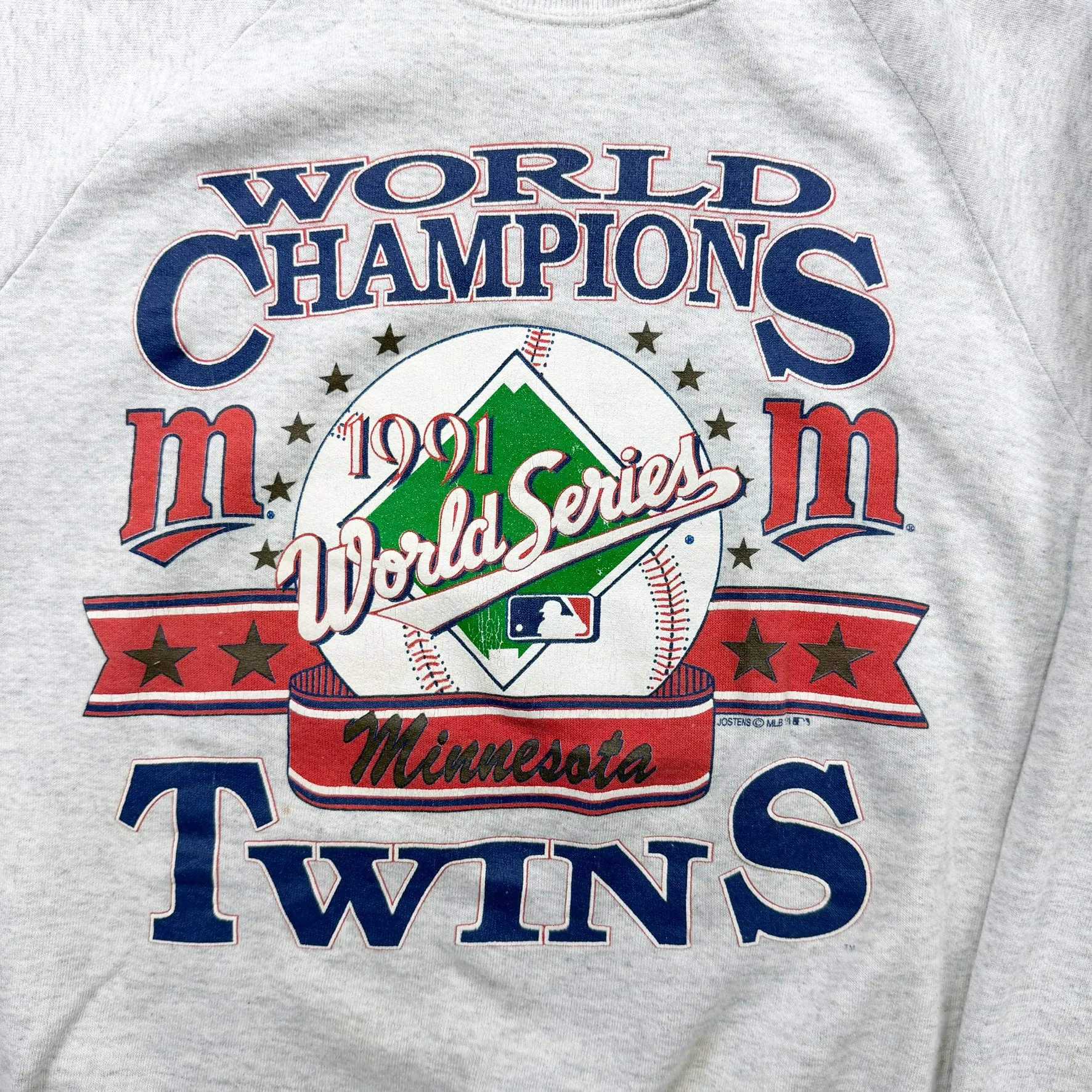 F- Vintage '91 Minnesota Twins World Series Champs MLB Made In USA Crewneck sold by HG Vintage product image thumbnail 2