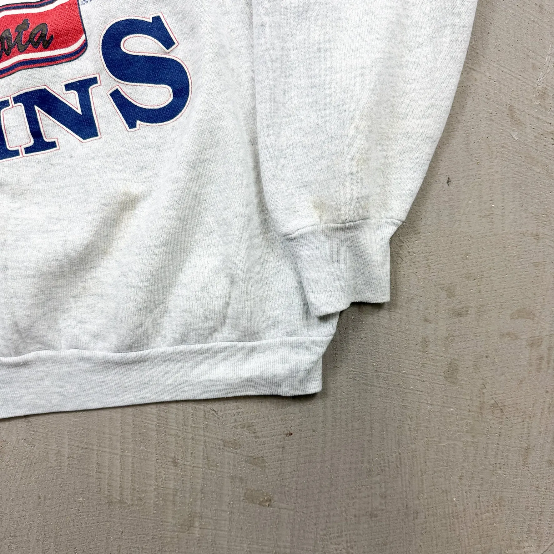 F- Vintage '91 Minnesota Twins World Series Champs MLB Made In USA Crewneck sold by HG Vintage product image thumbnail 3
