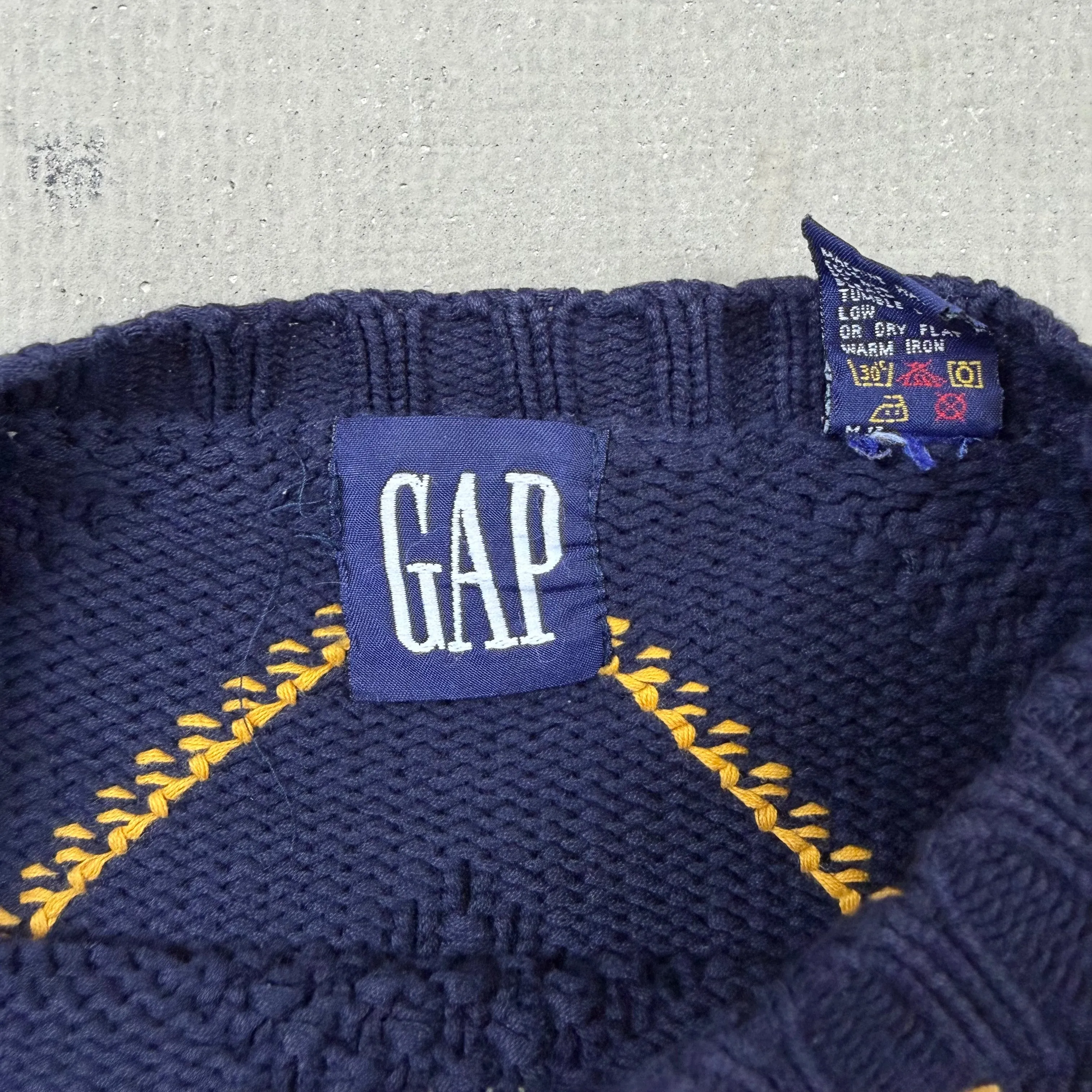 F- Vintage 90s Gap Pattern Knit Sweater sold by HG Vintage product image thumbnail 4