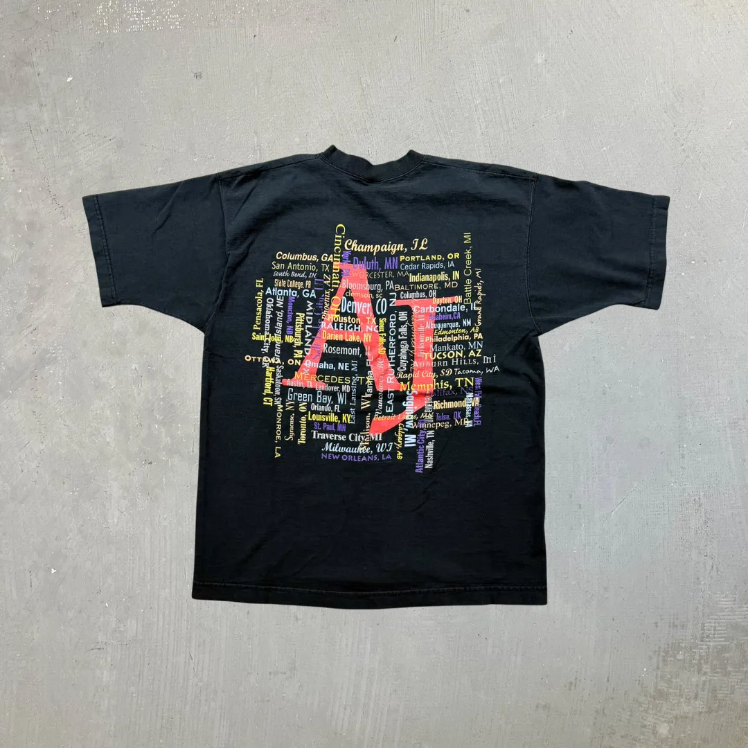 F- Vintage '95 Alan Jackson Tour Car Graphic Made In USA Tee sold by HG Vintage product image thumbnail 3