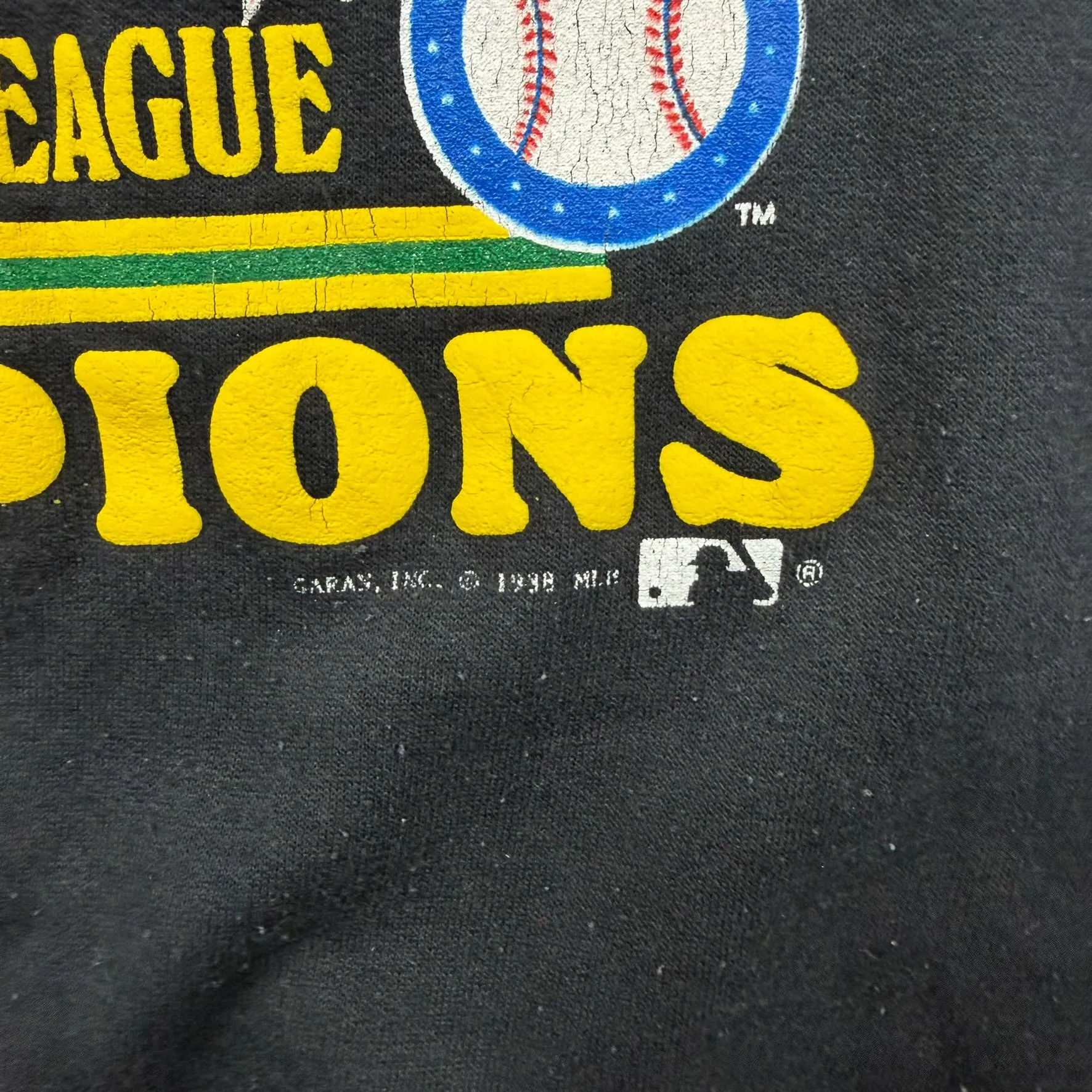 F- Vintage '98 Oakland Athletics AL Champions MLB Made In USA Crewneck sold by HG Vintage product image thumbnail 4
