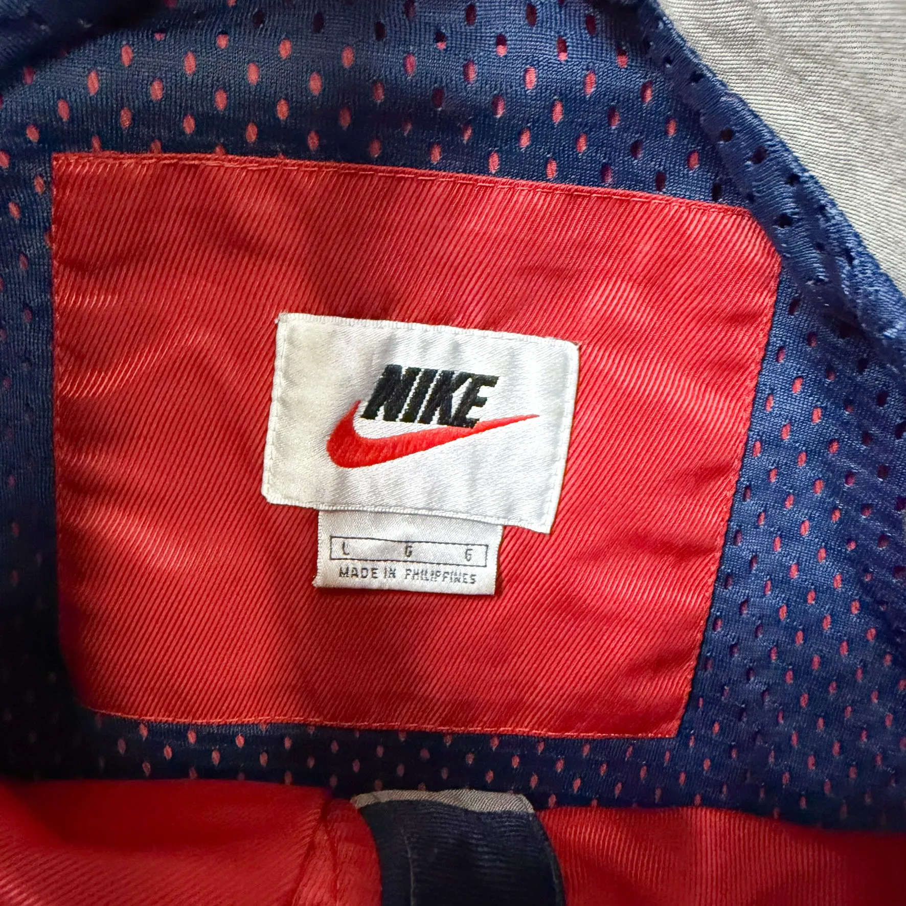 F- Vintage 90s Nike Text & Swoosh Zip Up Lightweight Jacket sold by HG Vintage product image thumbnail 3