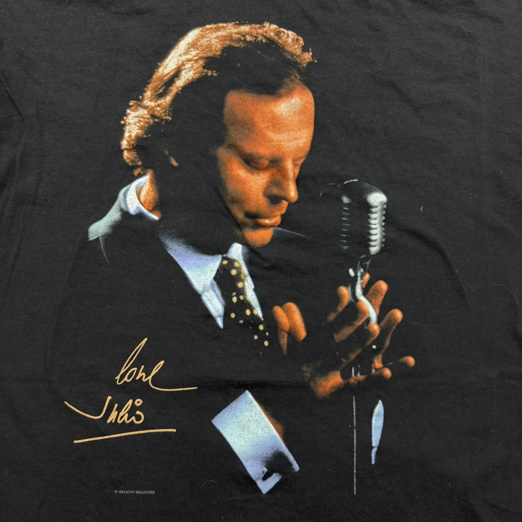 F- Vintage '94 Julio Iglesias Tour Picture Tee sold by HG Vintage product image thumbnail 2