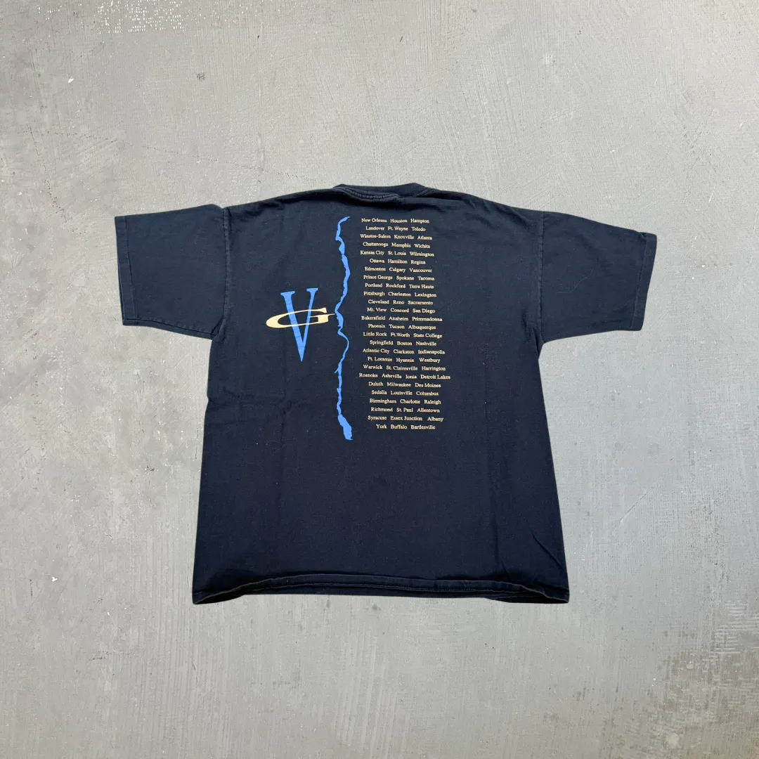 F- Vintage Vince Gill Picture Tour Single Stitch Tee sold by HG Vintage product image thumbnail 3