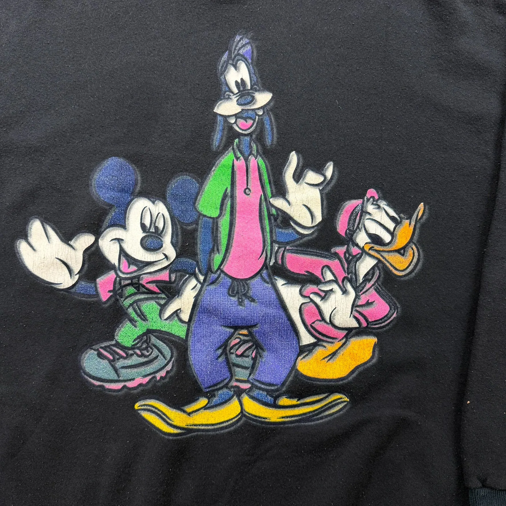 F- Vintage Disney Jerry Leigh Mickie Daffy & Goofy Graphic Made In USA Crewneck sold by HG Vintage product image thumbnail 2