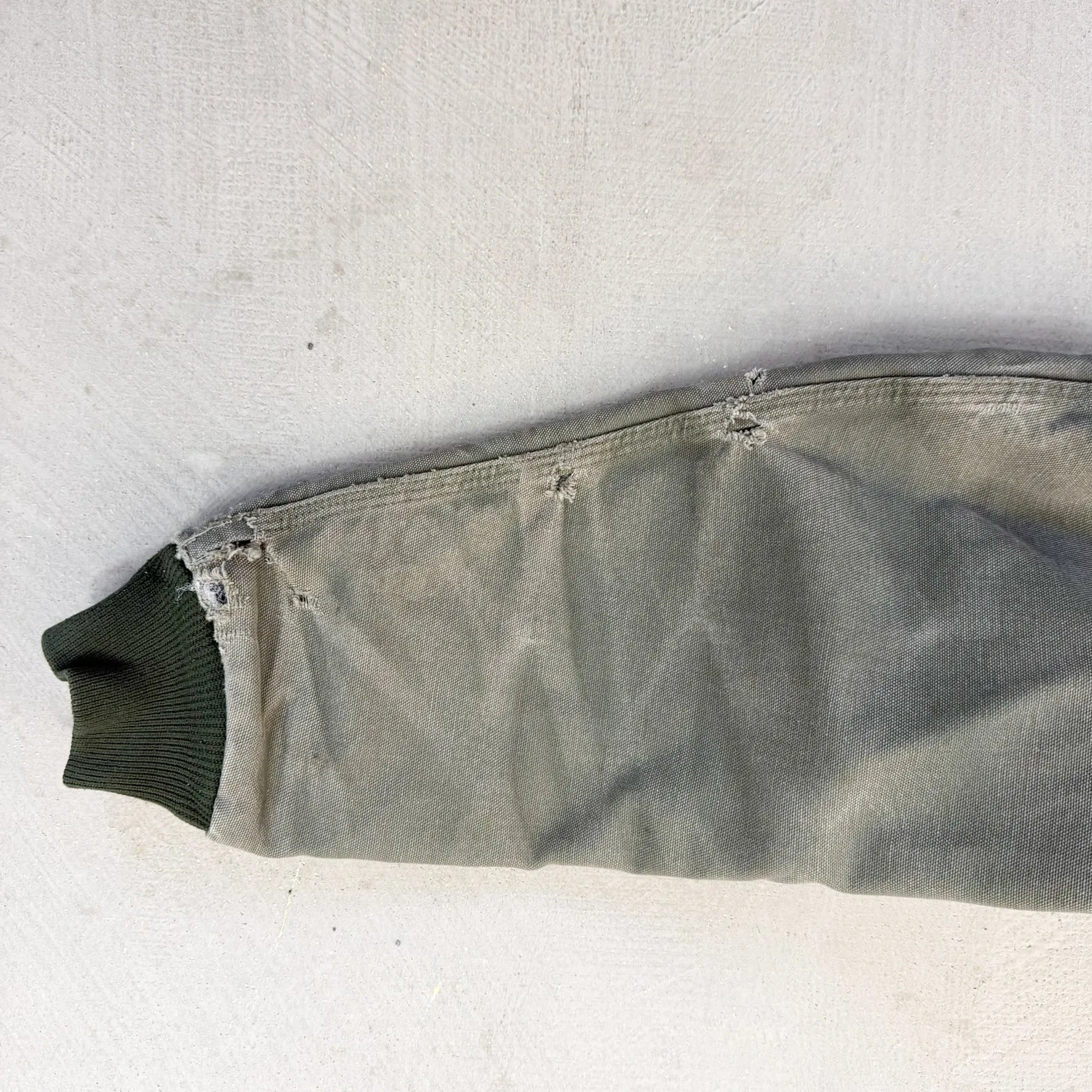 F- Vintage Carhartt Quilt Lined Olive Green Active Hooded Workwear Jacket sold by HG Vintage product image thumbnail 5