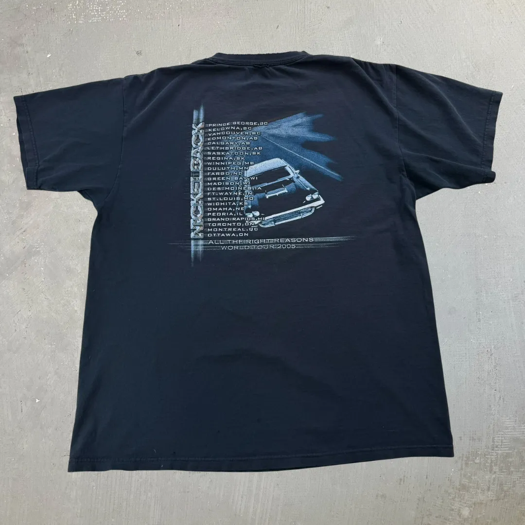 J- Vintage '05 Nickelback All The Right Reasons Tour Picture Tee - XL sold by HG Vintage product image thumbnail 3
