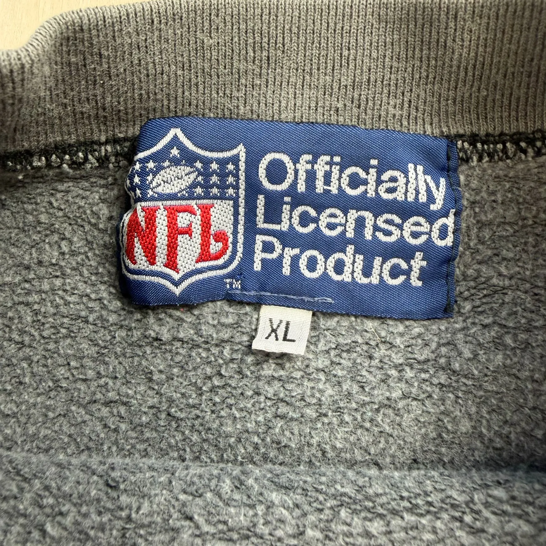 F- Vintage Oakland Raiders NFL Licensed Text & Logo Crewneck - XL sold by HG Vintage product image thumbnail 5
