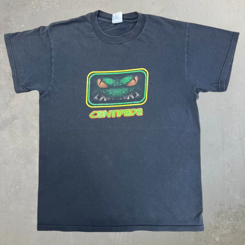 F- Vintage '00 Centipede Atari Graphic Tee - M made by HG Vintage