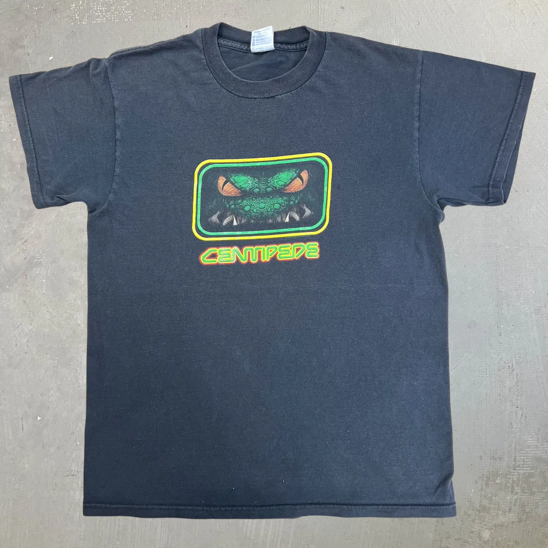 F- Vintage '00 Centipede Atari Graphic Tee - M sold by HG Vintage