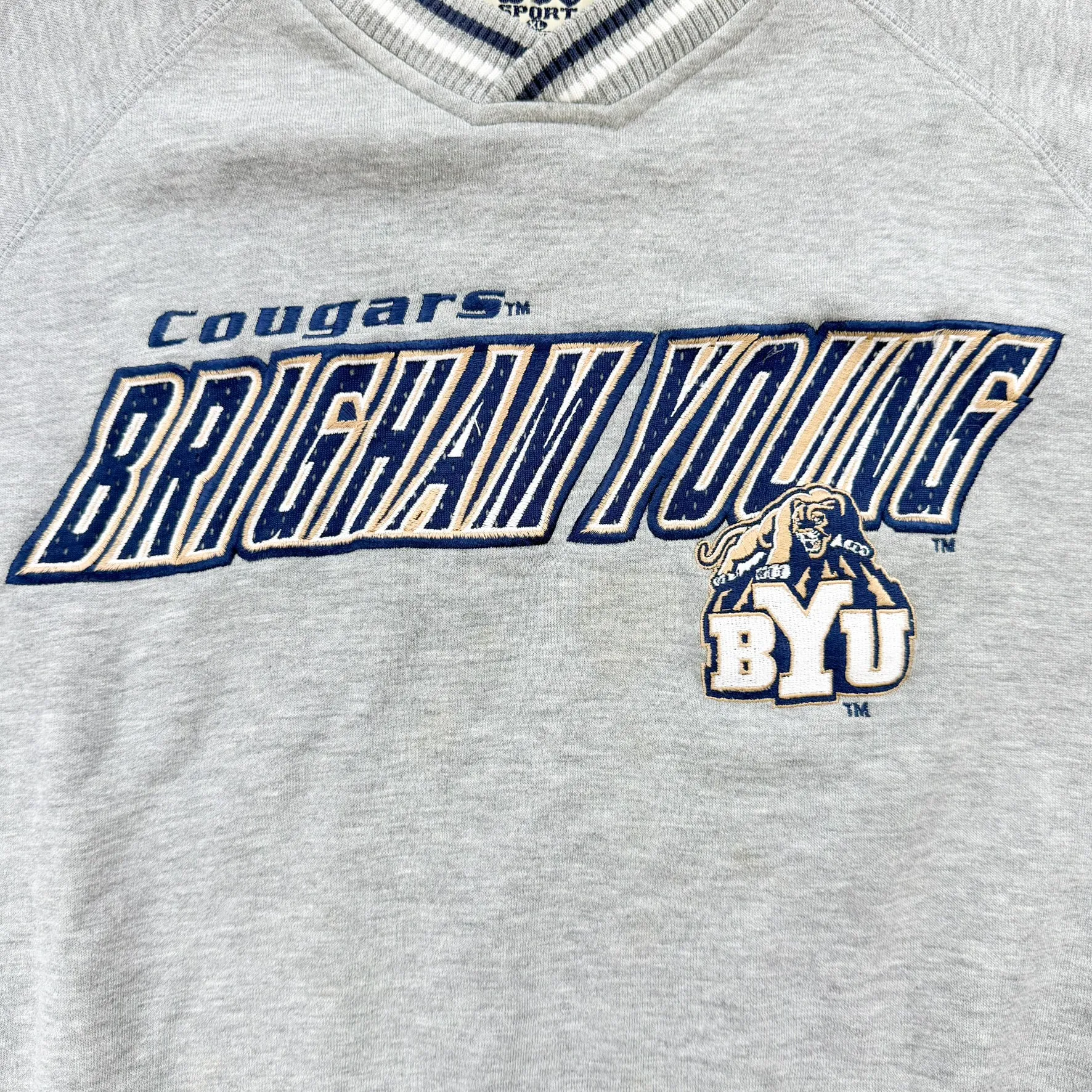 J- Vintage Brigham Young Cougars Lee Embroidered Text Crewneck - XL sold by HG Vintage product image thumbnail 2