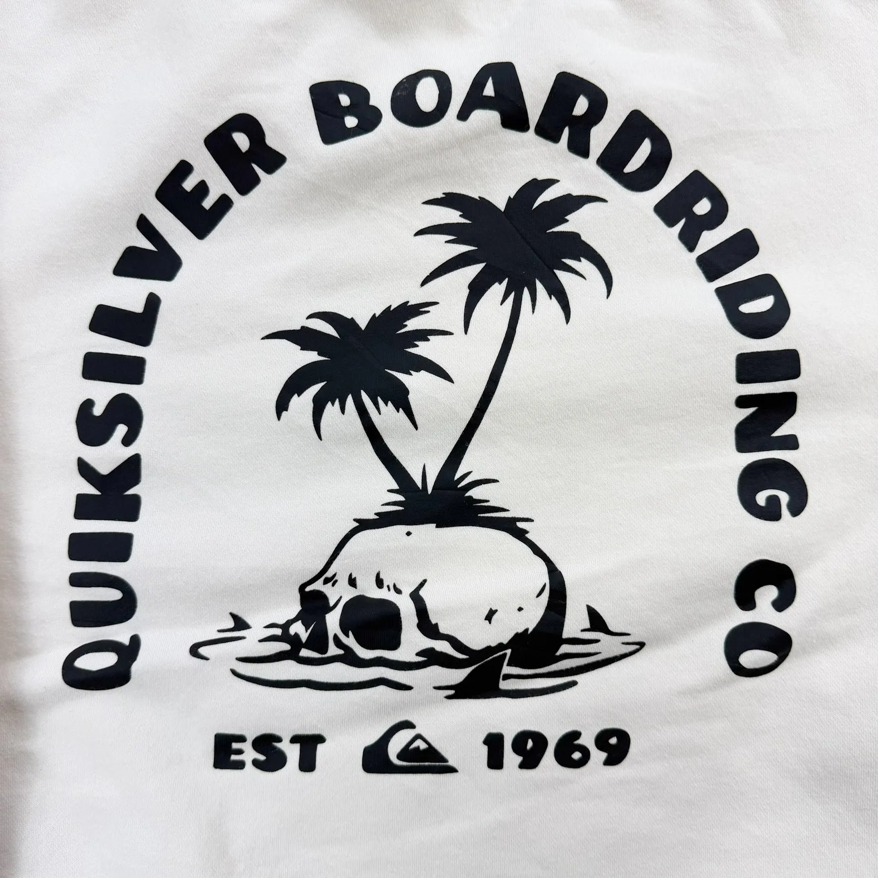 J- Quicksilver Boarding Co Skull Island Crewneck - M sold by HG Vintage product image thumbnail 3