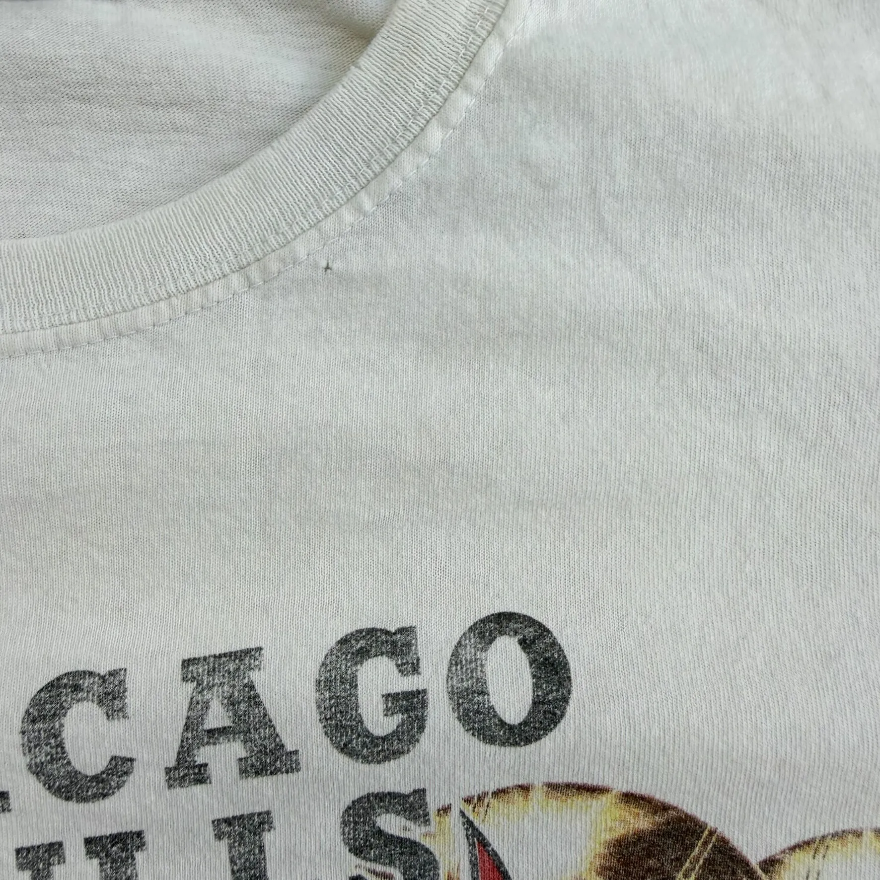 J- Vintage '98 Chicago Bulls Finals Champions NBA Graphic Tee - XL sold by HG Vintage product image thumbnail 4