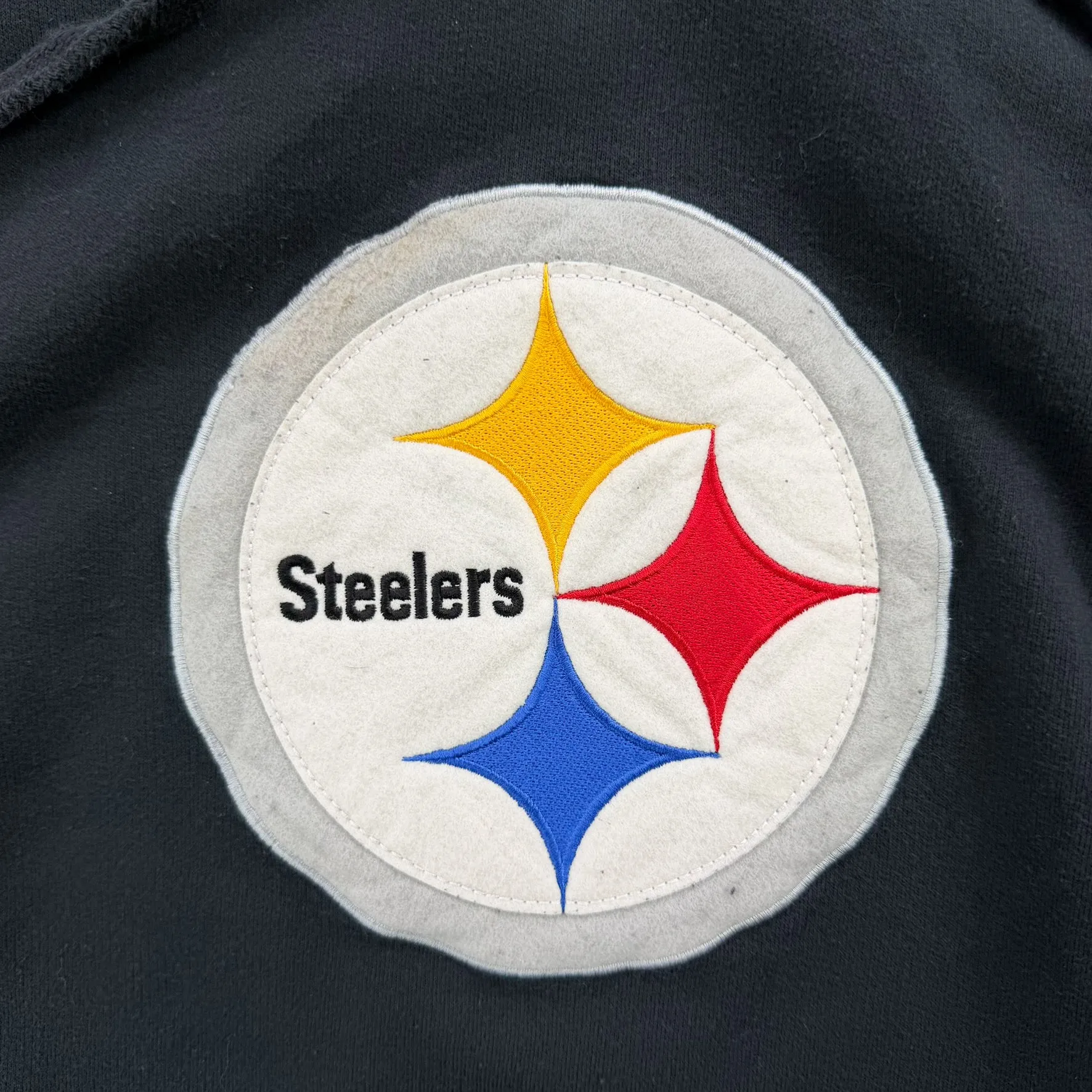 J- Vintage Pittsburgh Steelers NFL Embroidered Logo Hoodie - XL sold by HG Vintage product image thumbnail 2