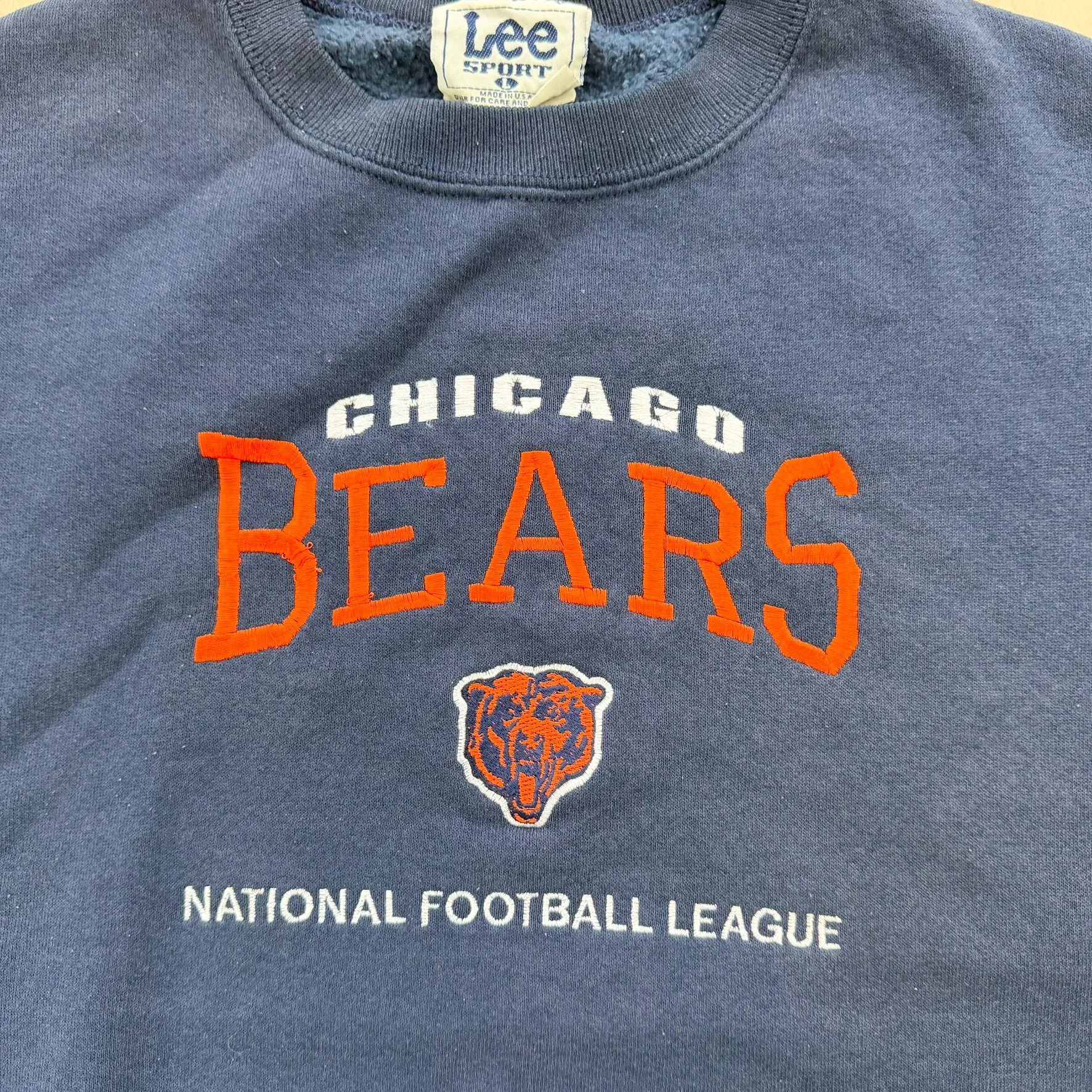 J- Vintage Chicago Bears NFL Lee Embroidered text & Logo Made In USA Crewneck - L sold by HG Vintage product image thumbnail 2