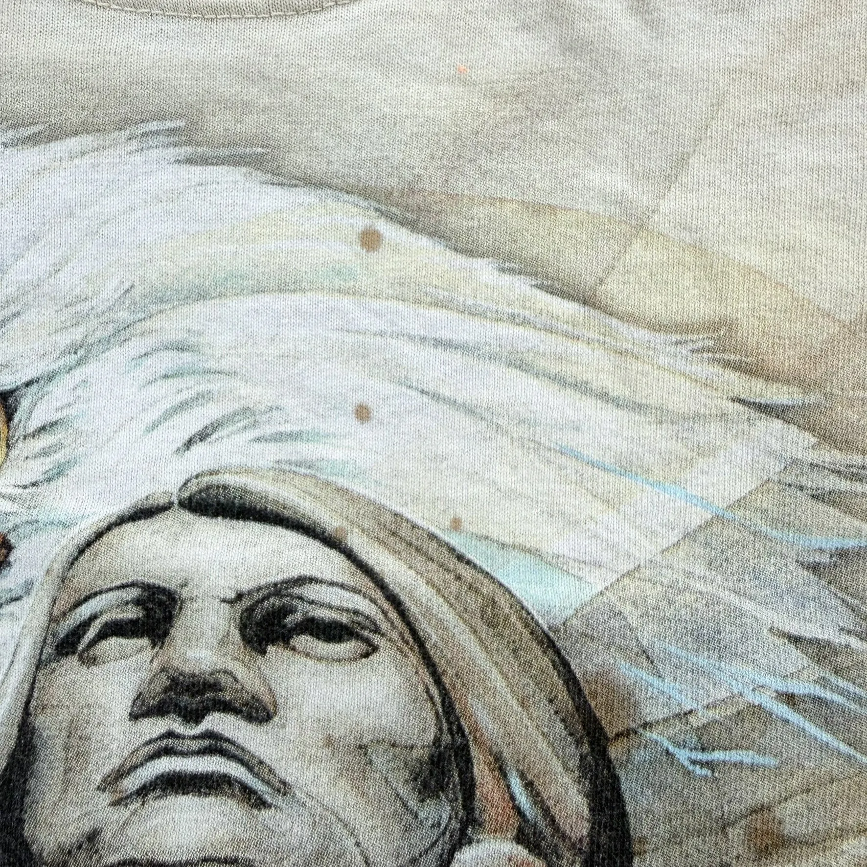 J- 2016 The Mountain Eagle & Statue Animal Print Tee - L sold by HG Vintage product image thumbnail 4