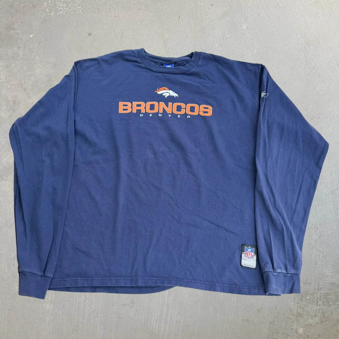 J- Vintage Denver Broncos NFL Reebok Logo & Text Long Sleeve Tee - XL sold by HG Vintage