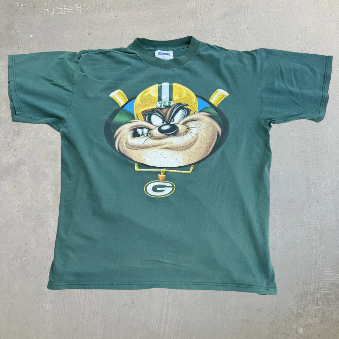 J- Vintage '98 Packers Tazmanian Devil NFL Looney Tunes Graphic Tee - XL sold by HG Vintage