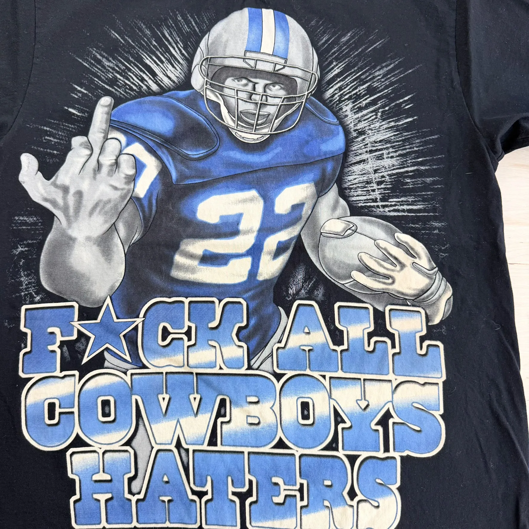 J- Vintage Dallas Cowboys NFL Middle Finger Graphic & Text Tee - XL sold by HG Vintage product image thumbnail 2