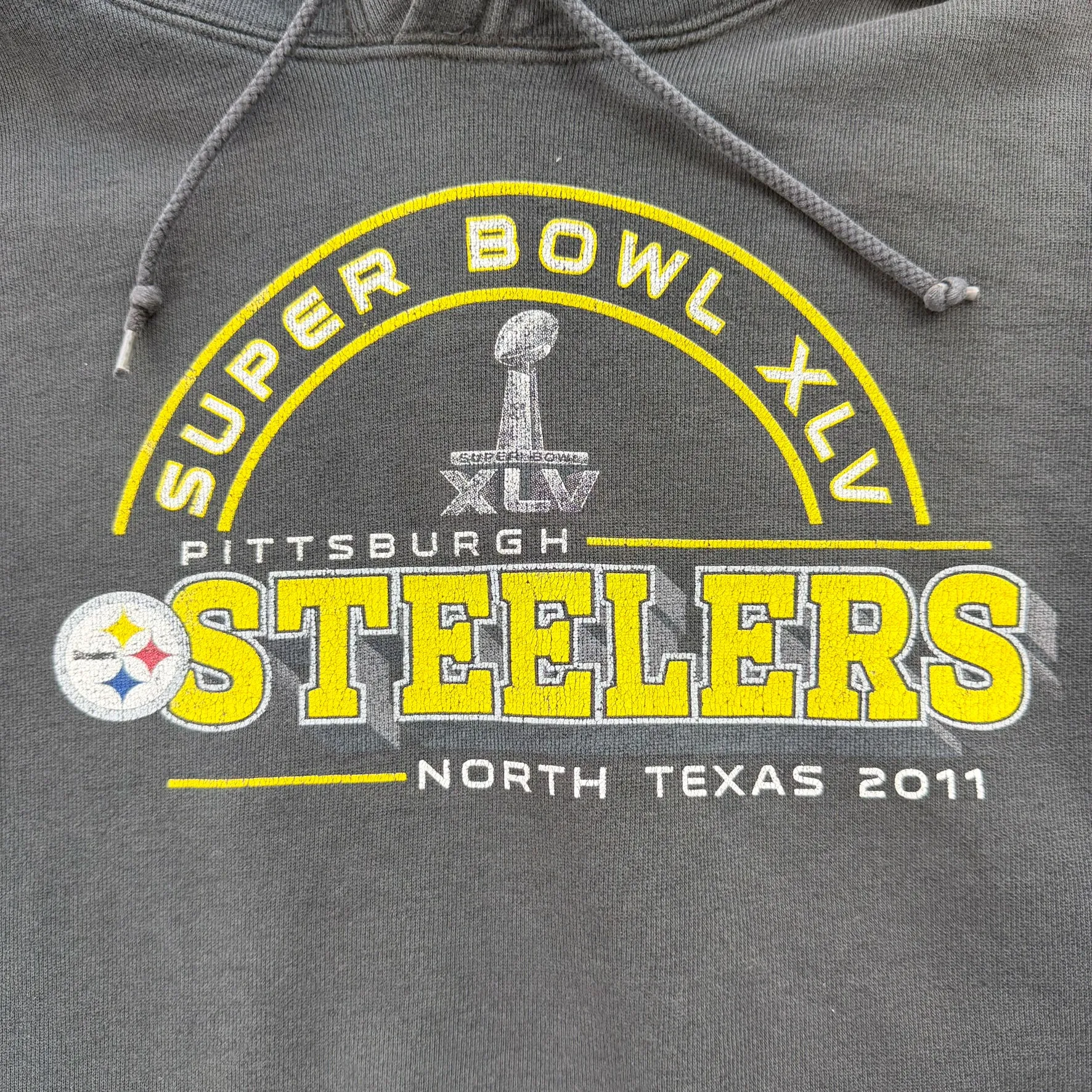 J- Vintage '11 Pittsburgh Steelers Super Bowl 45 NFL Hoodie - 2XL sold by HG Vintage product image thumbnail 2