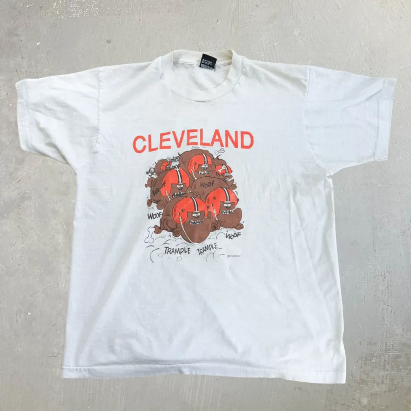 J- Vintage '89 Cleveland Browns NFL Graphic Made In USA Single Stitch Tee - XL made by HG Vintage