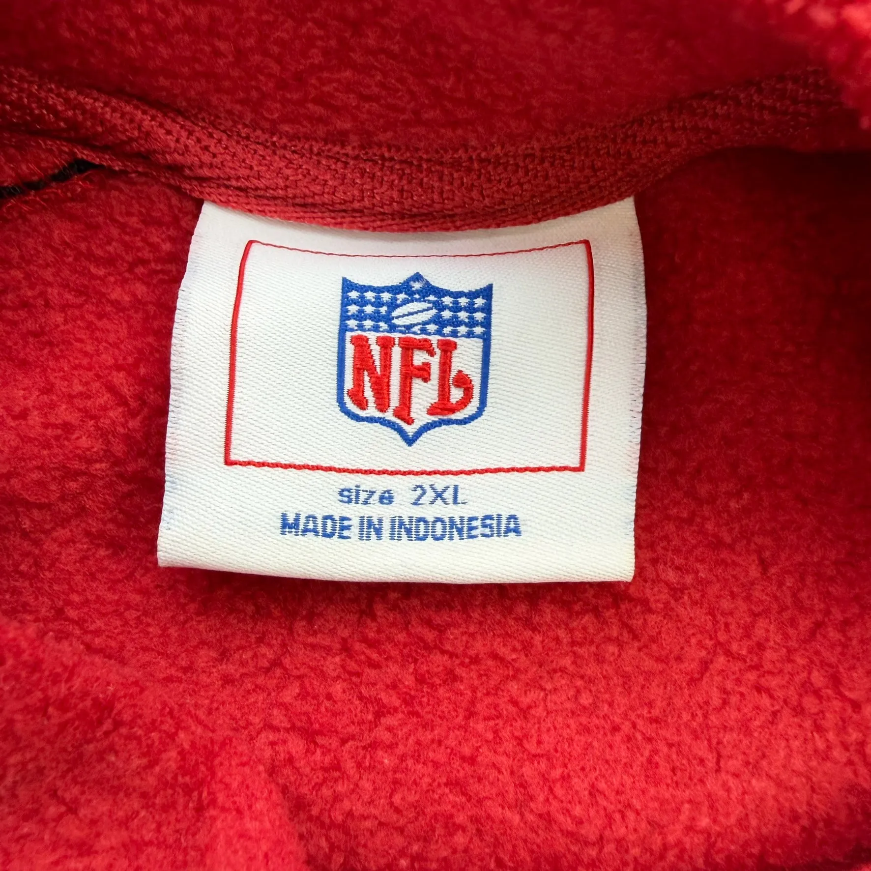 J- Vintage San Francisco 49ers NFL Embroidered Logo Polar Fleece Crewneck - 2XL sold by HG Vintage product image thumbnail 3