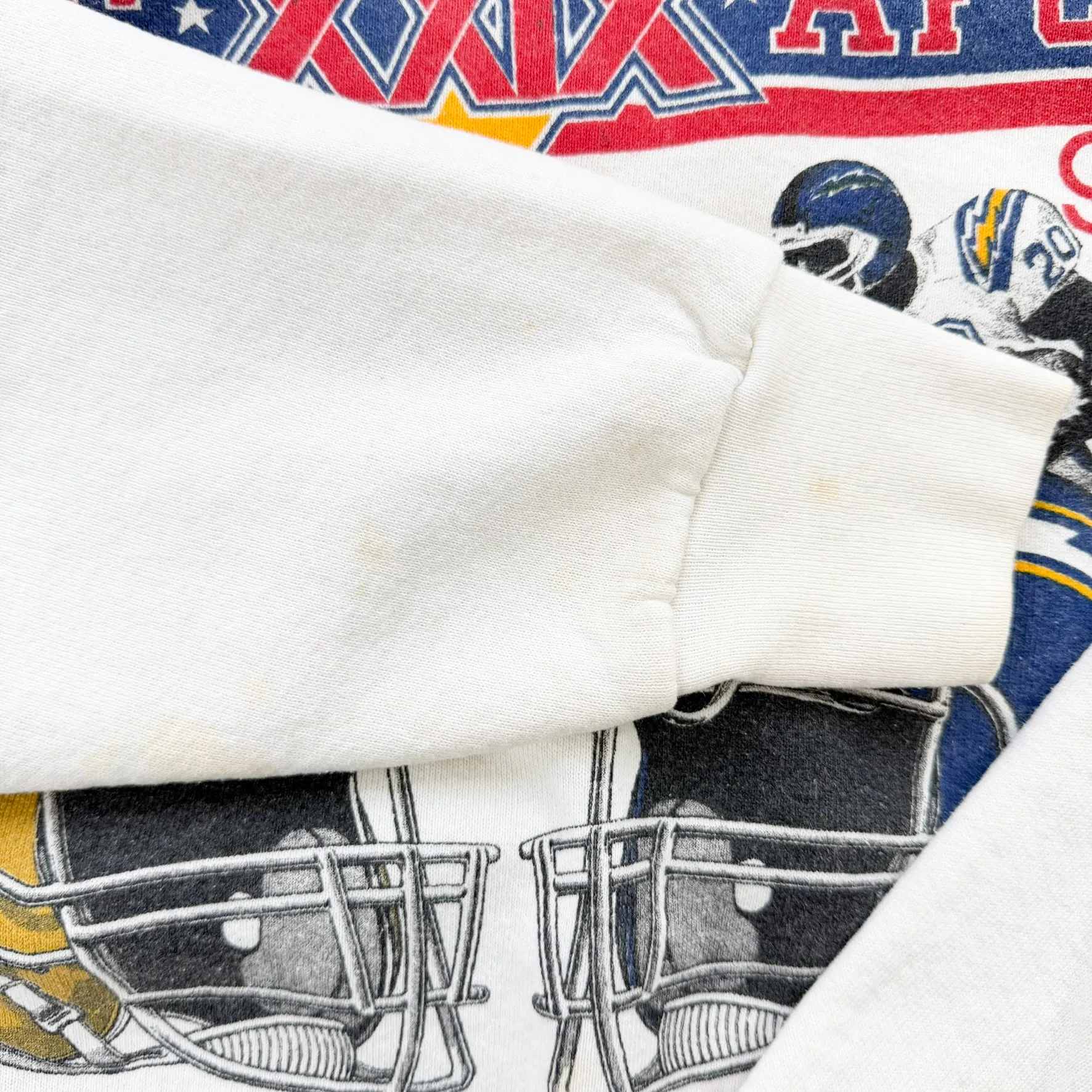 J- Vintage '95 Super Bowl 29 49ers Vs Chargers NFL Graphic Crewneck - XL sold by HG Vintage product image thumbnail 3